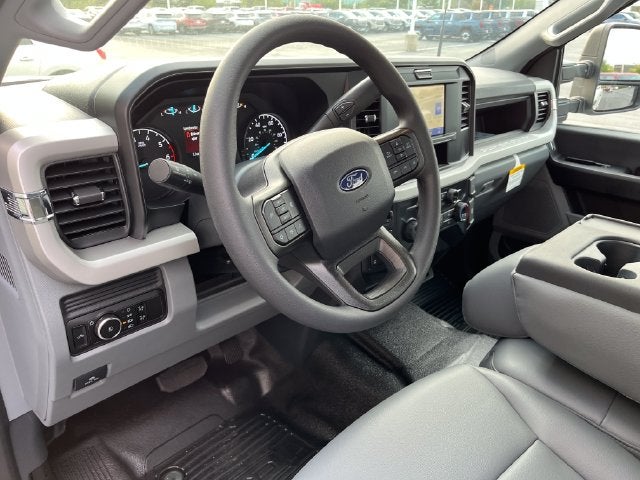 2027 Ford F-350SD XL