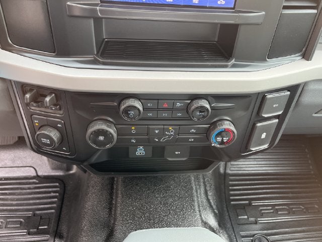 2027 Ford F-350SD XL