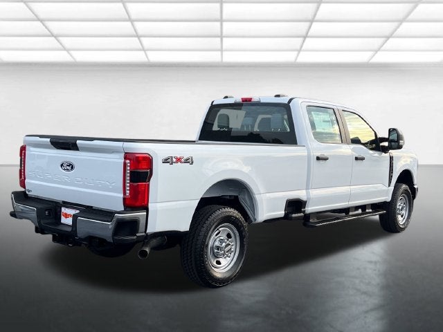 2027 Ford F-350SD XL