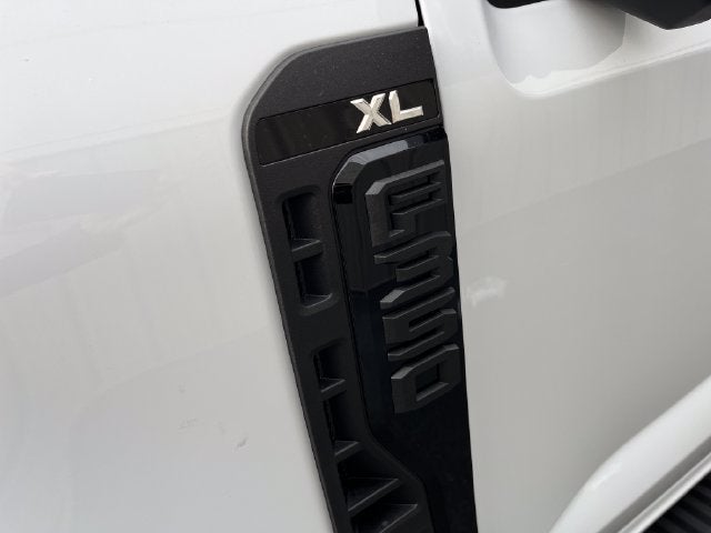 2027 Ford F-350SD XL