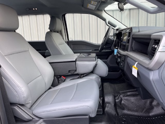 2027 Ford F-350SD XL