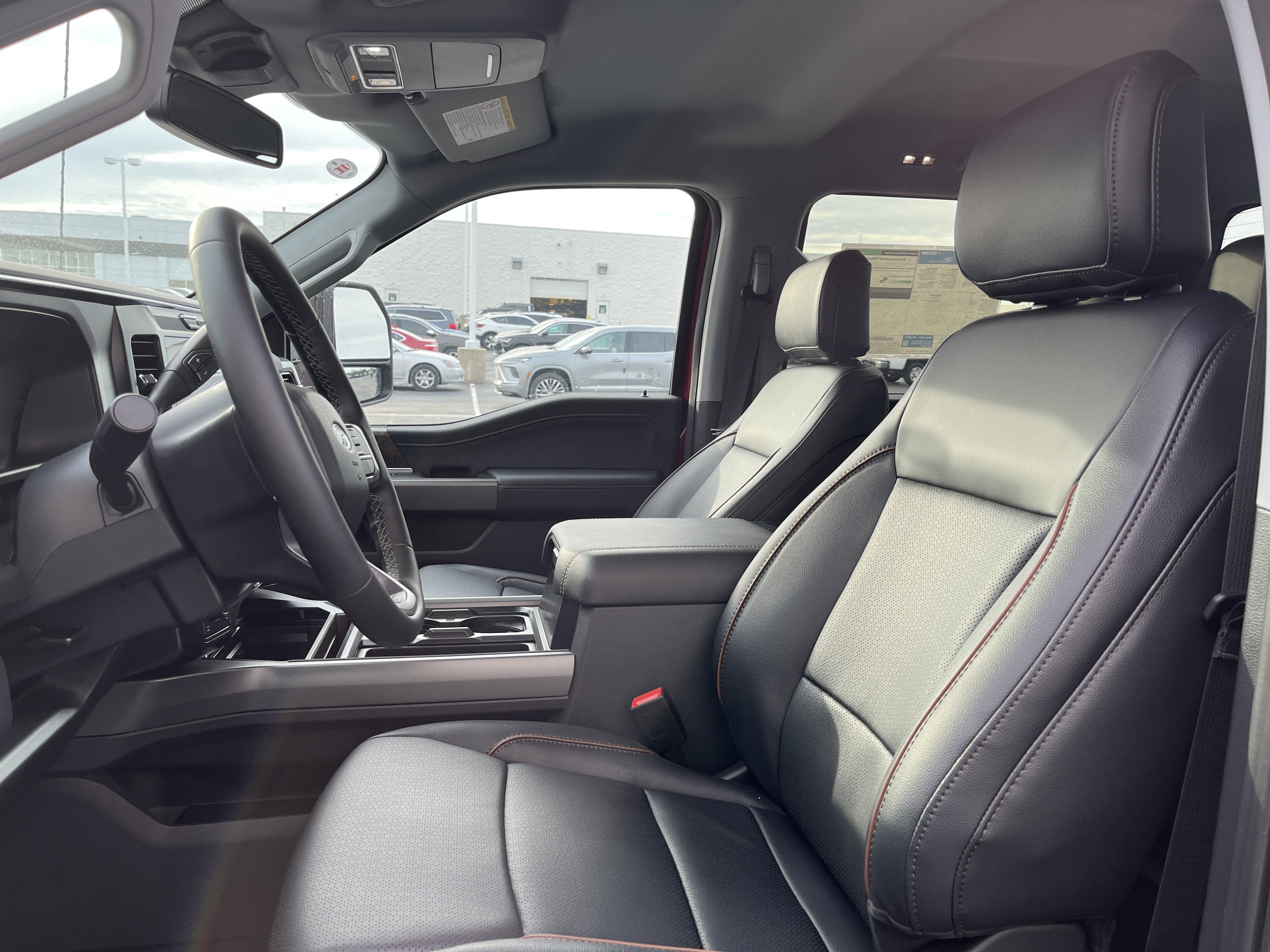 2026 Ford Super Duty F-350 SRW LARIAT