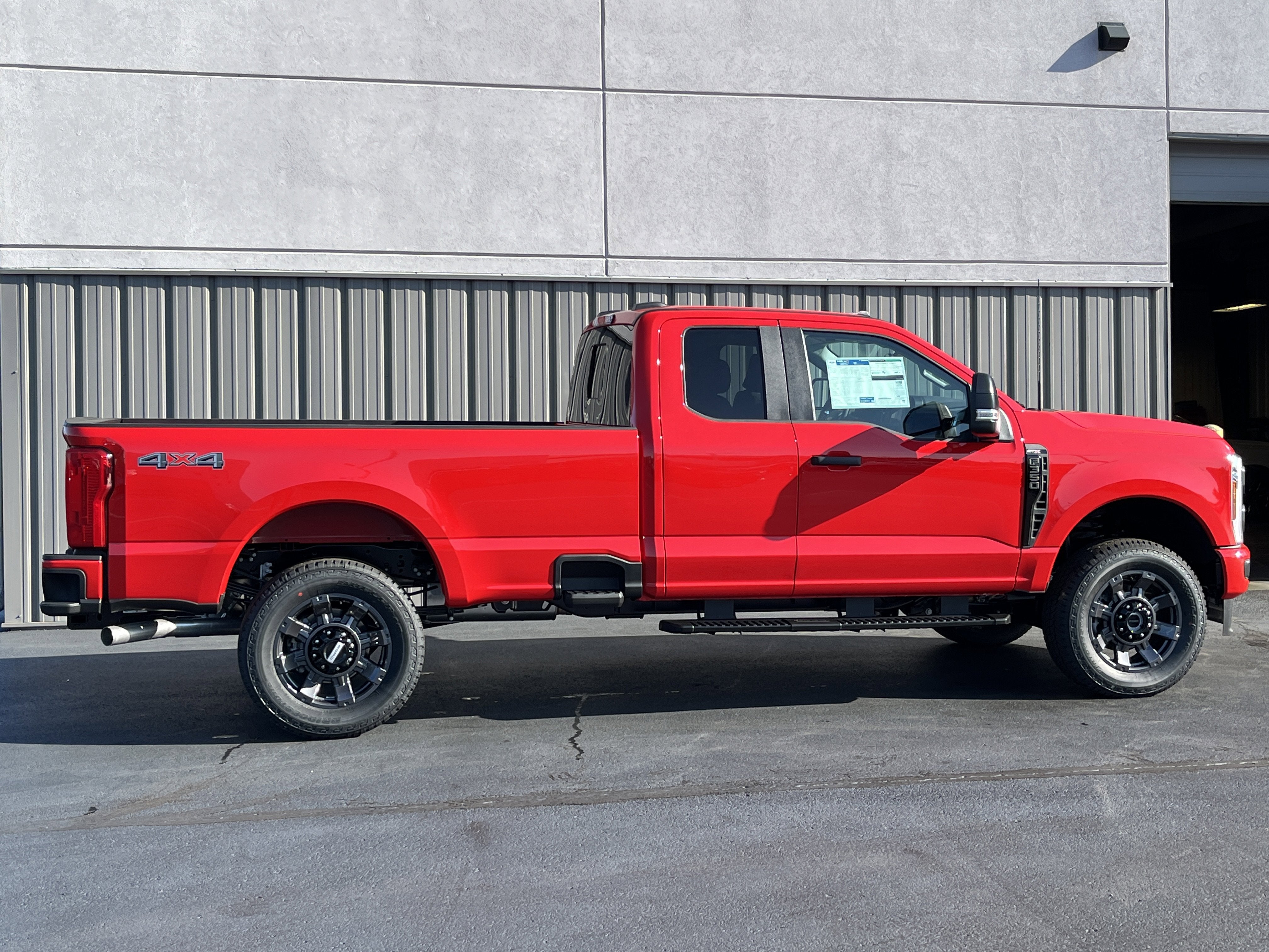 2026 Ford Super Duty F-350 SRW XL