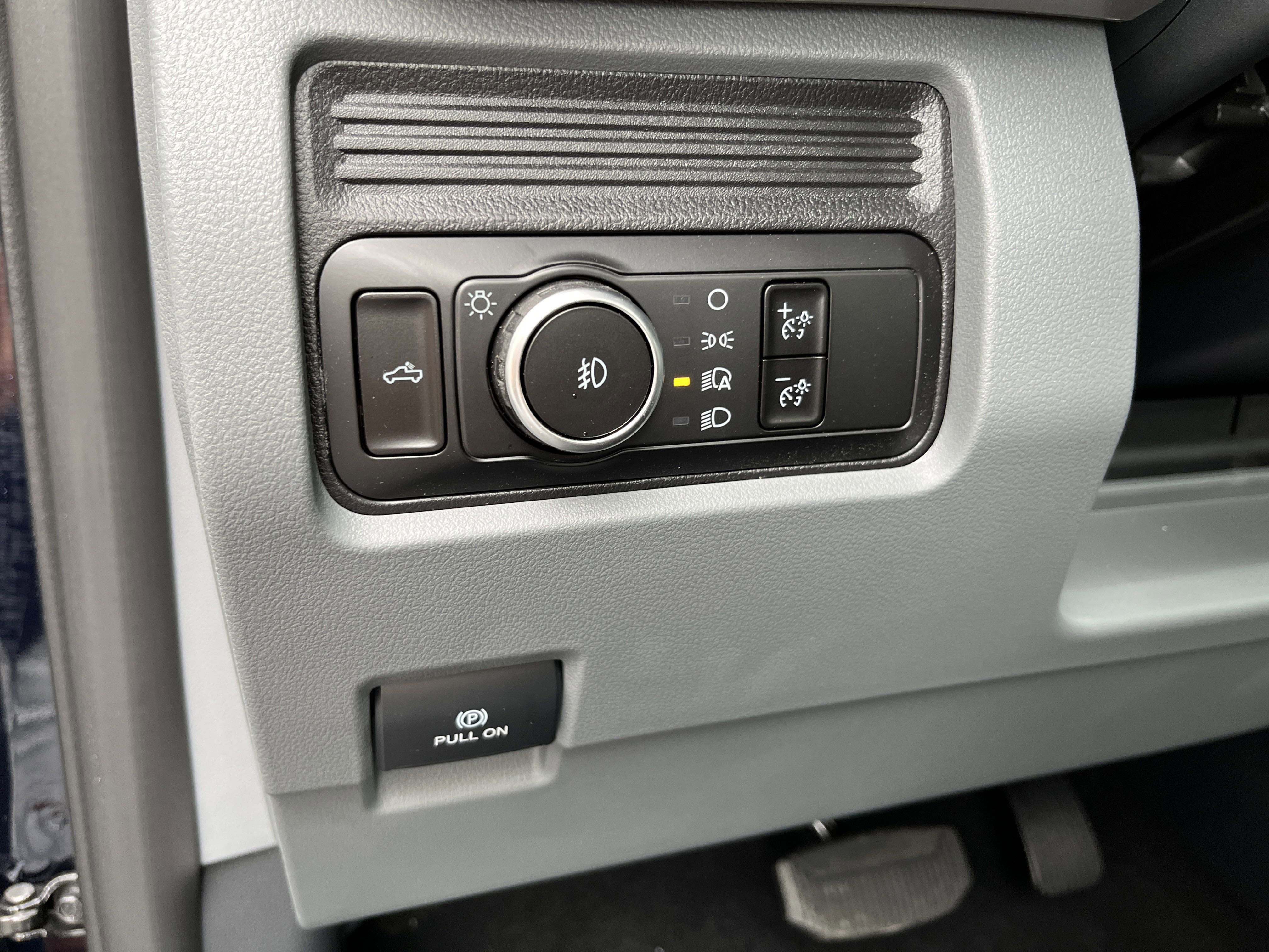 2025 Ford Super Duty F-250 SRW XLT