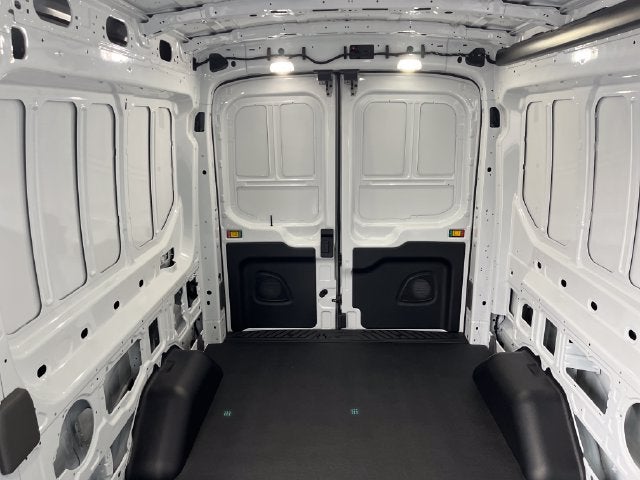 2027 Ford Transit-250 Base