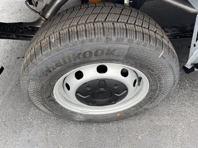 2027 Ford Transit-250 Base