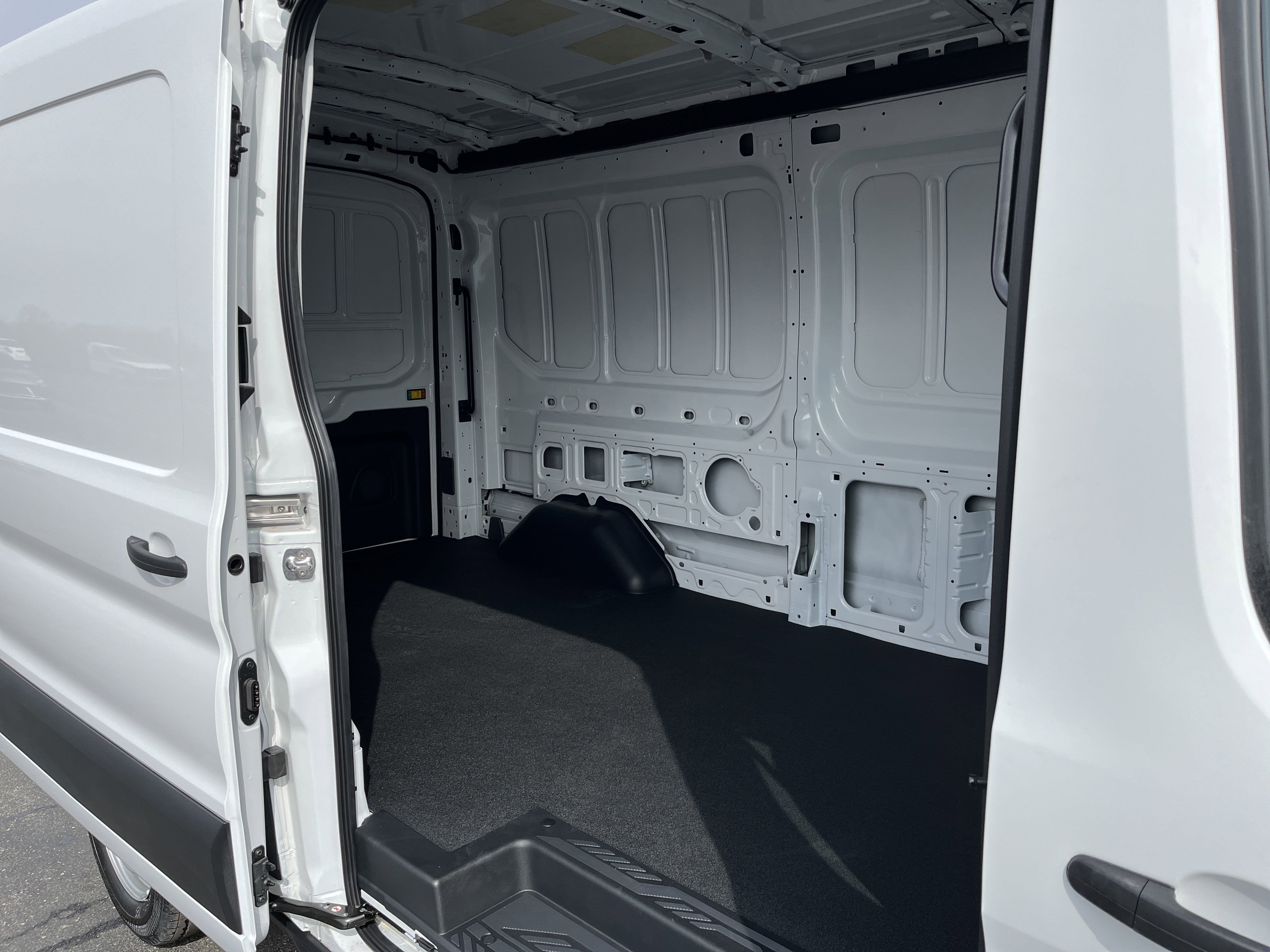 2025 Ford Transit Cargo Van Cargo Van