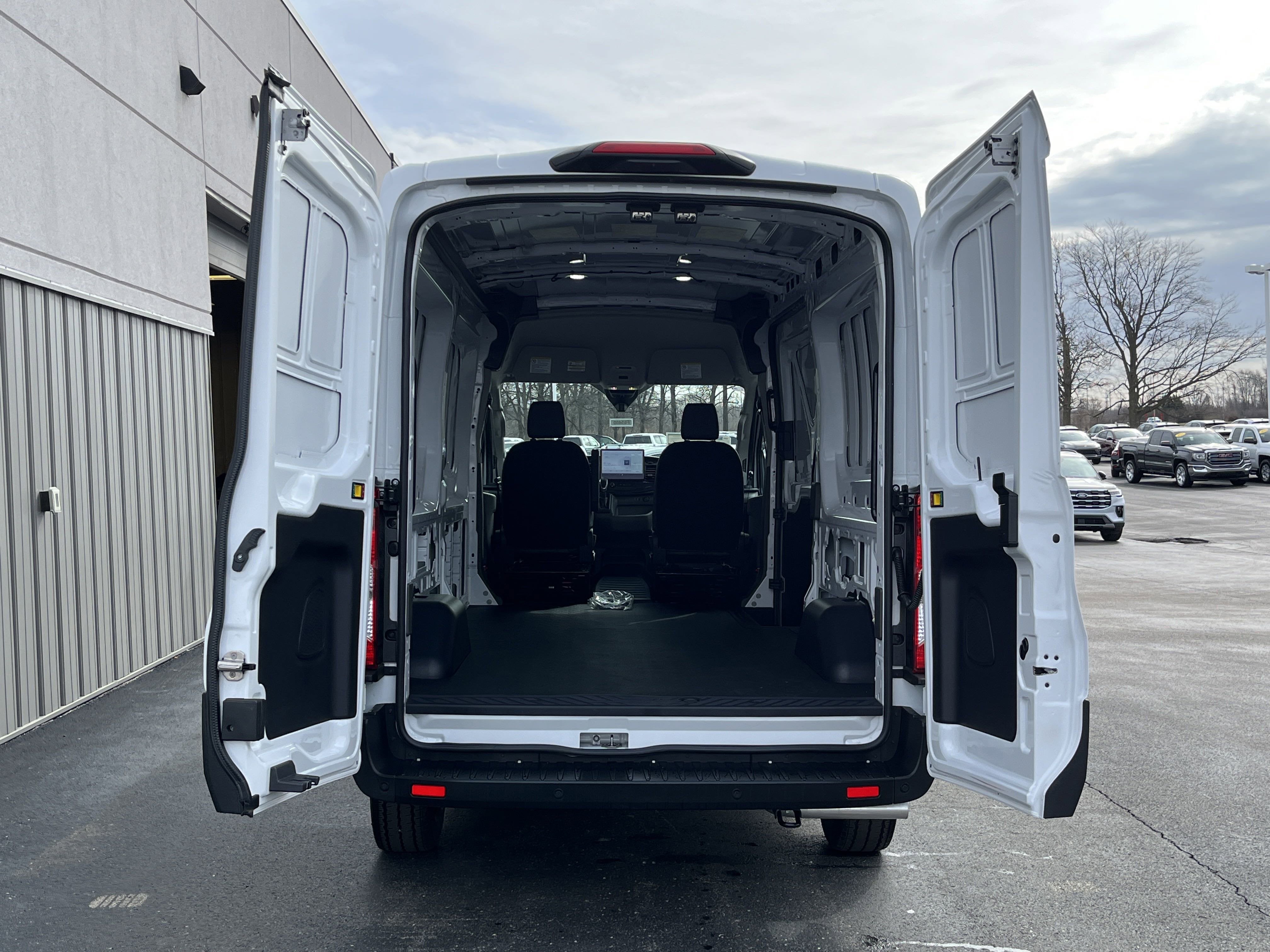 2025 Ford Transit Cargo Van Cargo Van