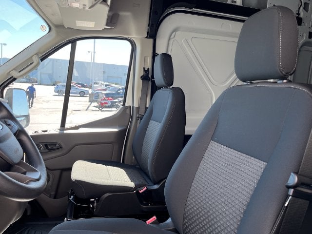2027 Ford Transit-250 Base