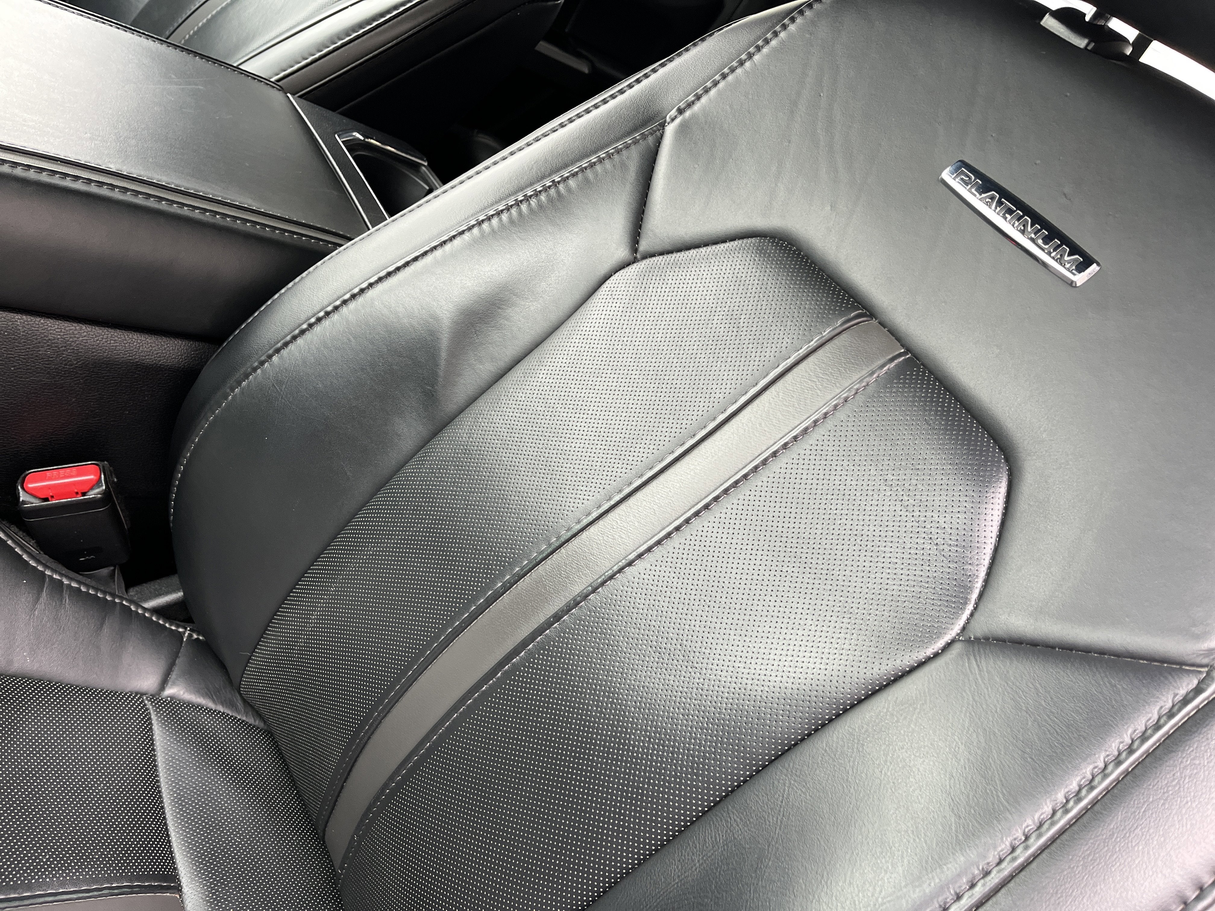 2017 Ford F-150 Platinum