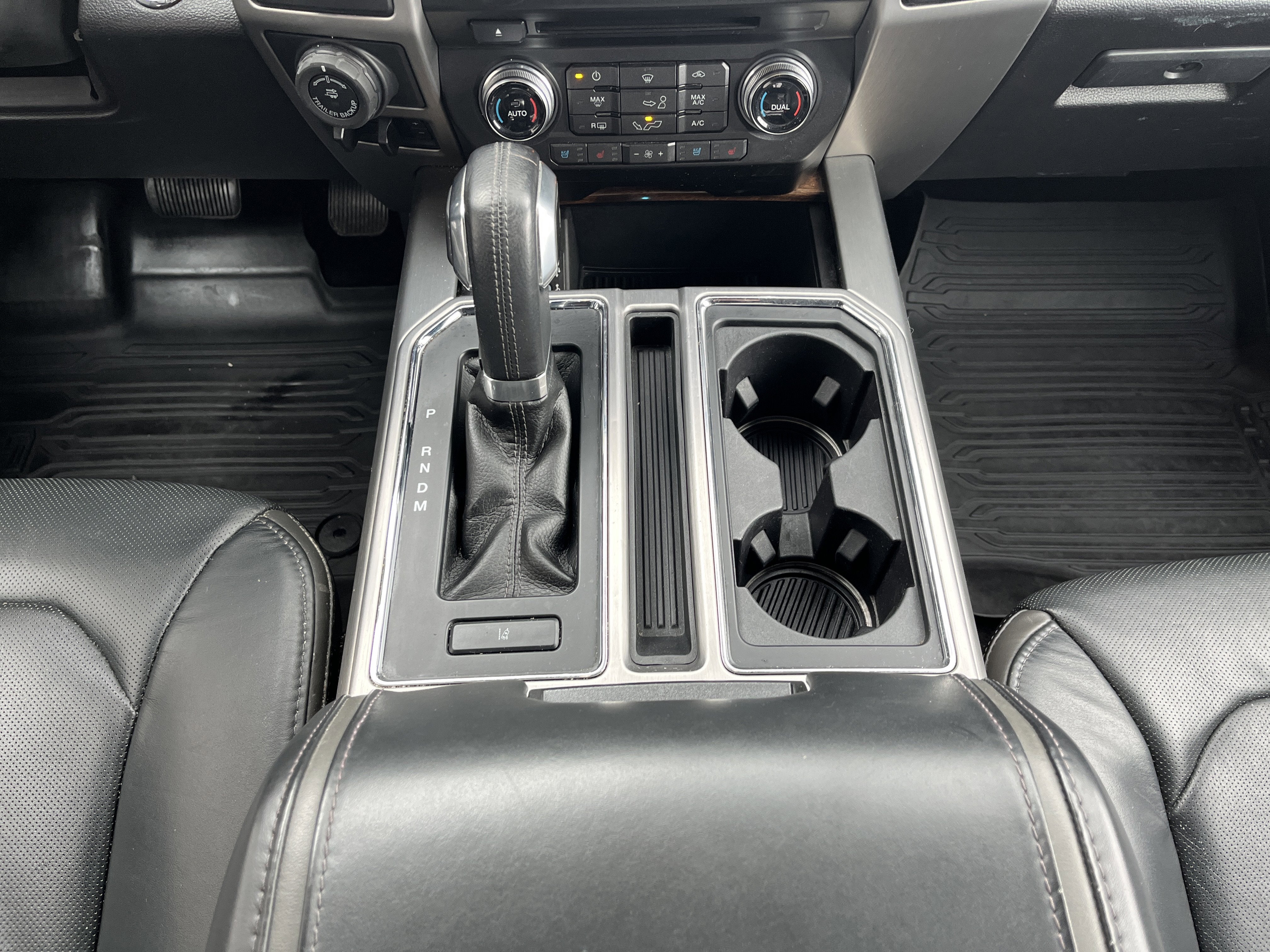 2017 Ford F-150 Platinum