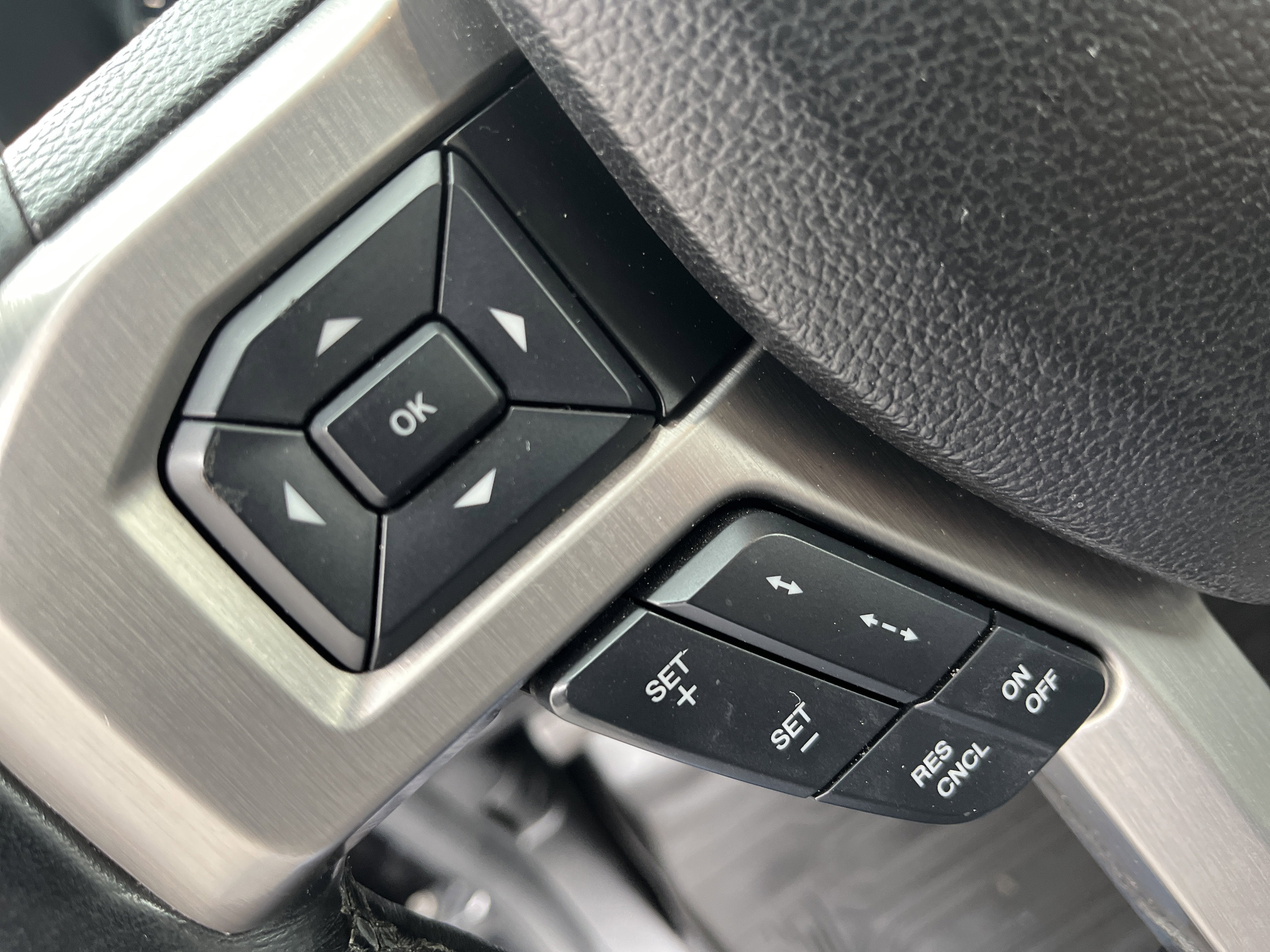 2017 Ford F-150 Platinum