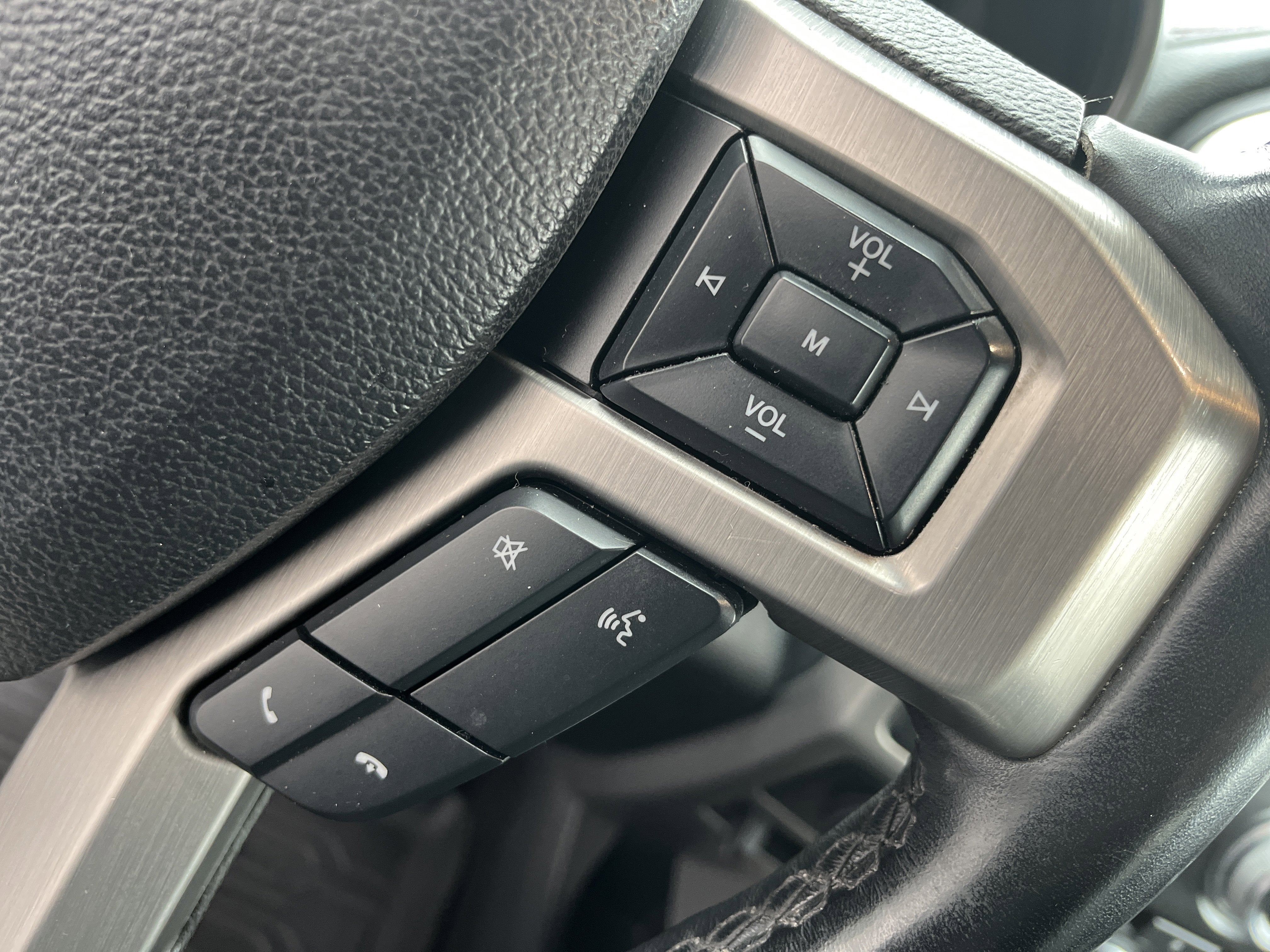 2017 Ford F-150 Platinum