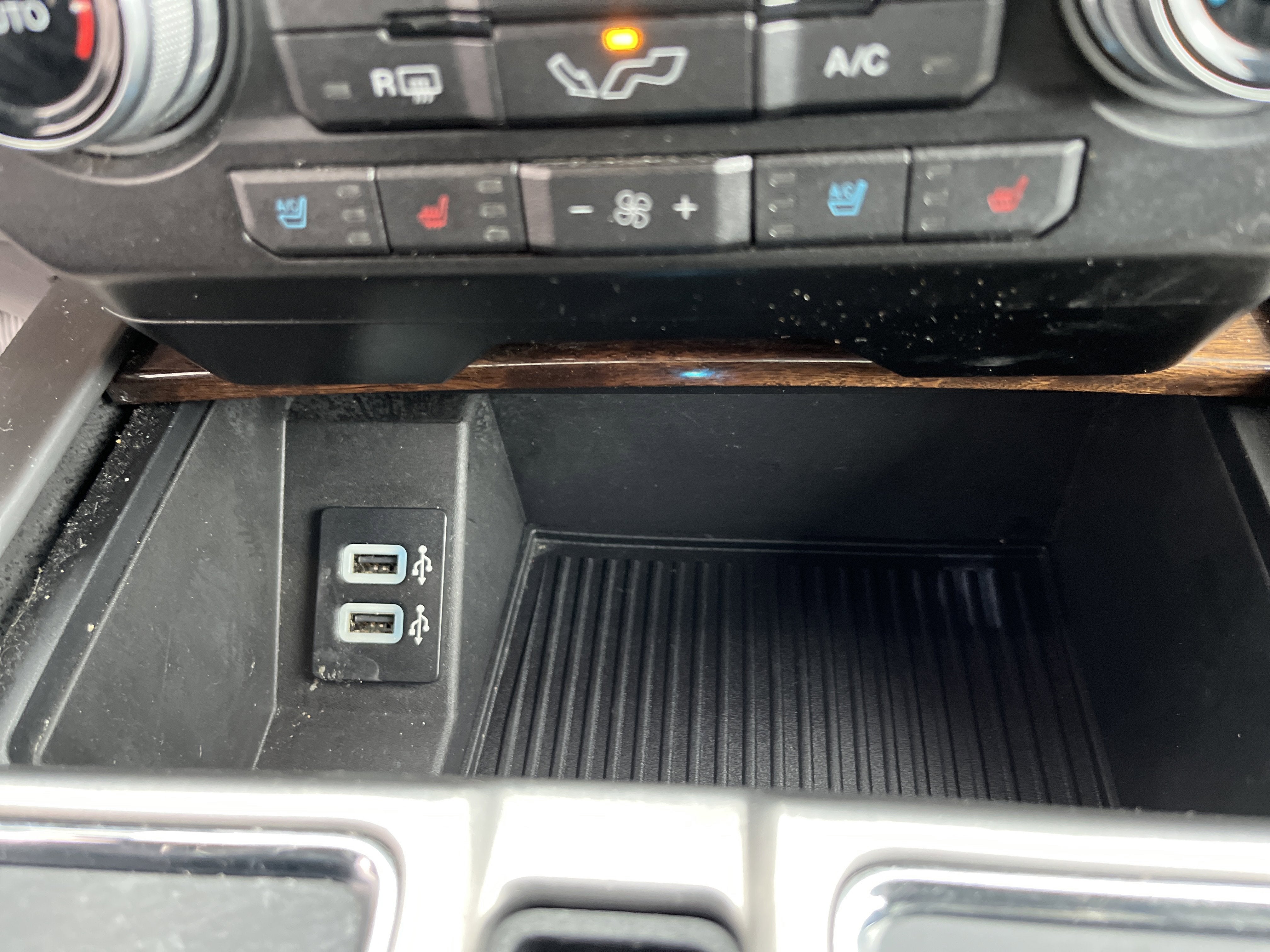 2017 Ford F-150 Platinum