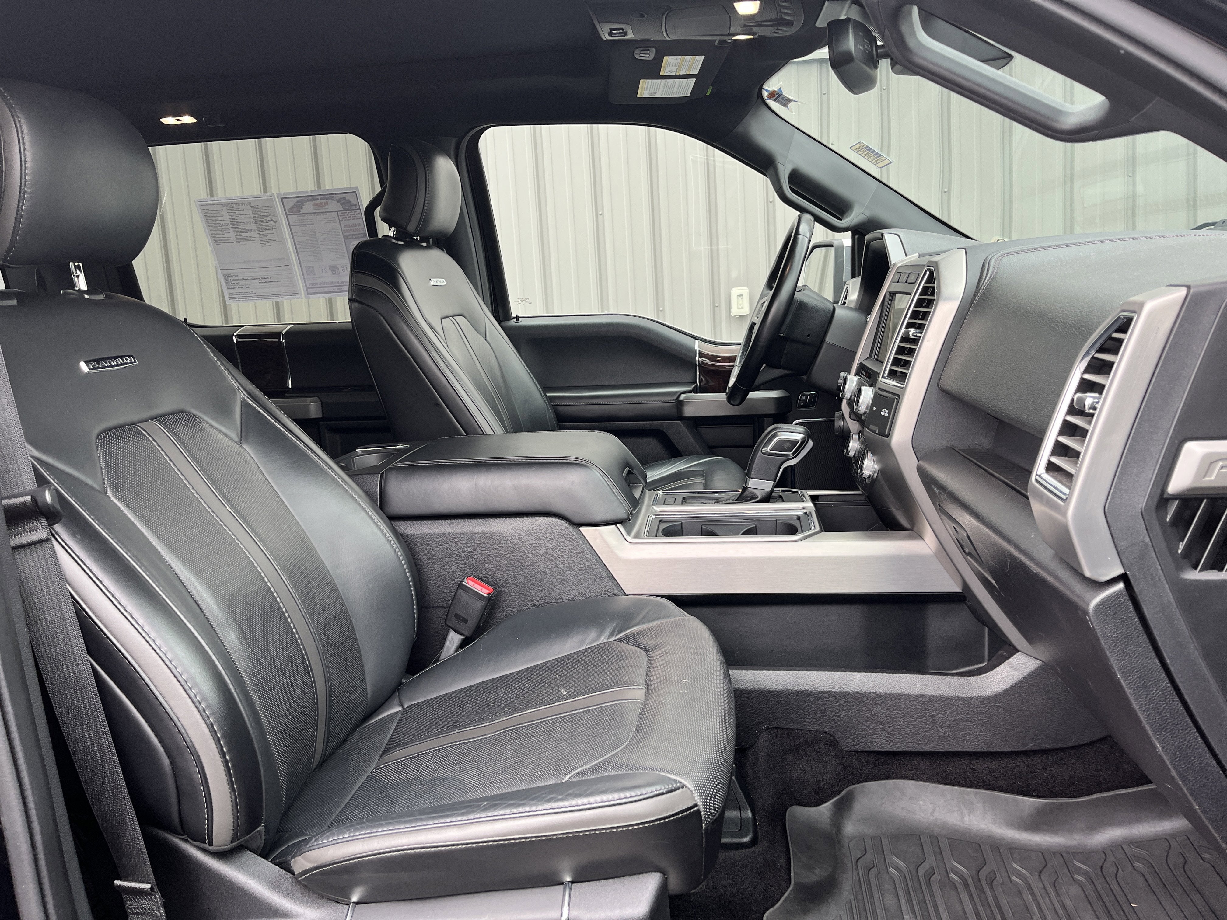 2017 Ford F-150 Platinum