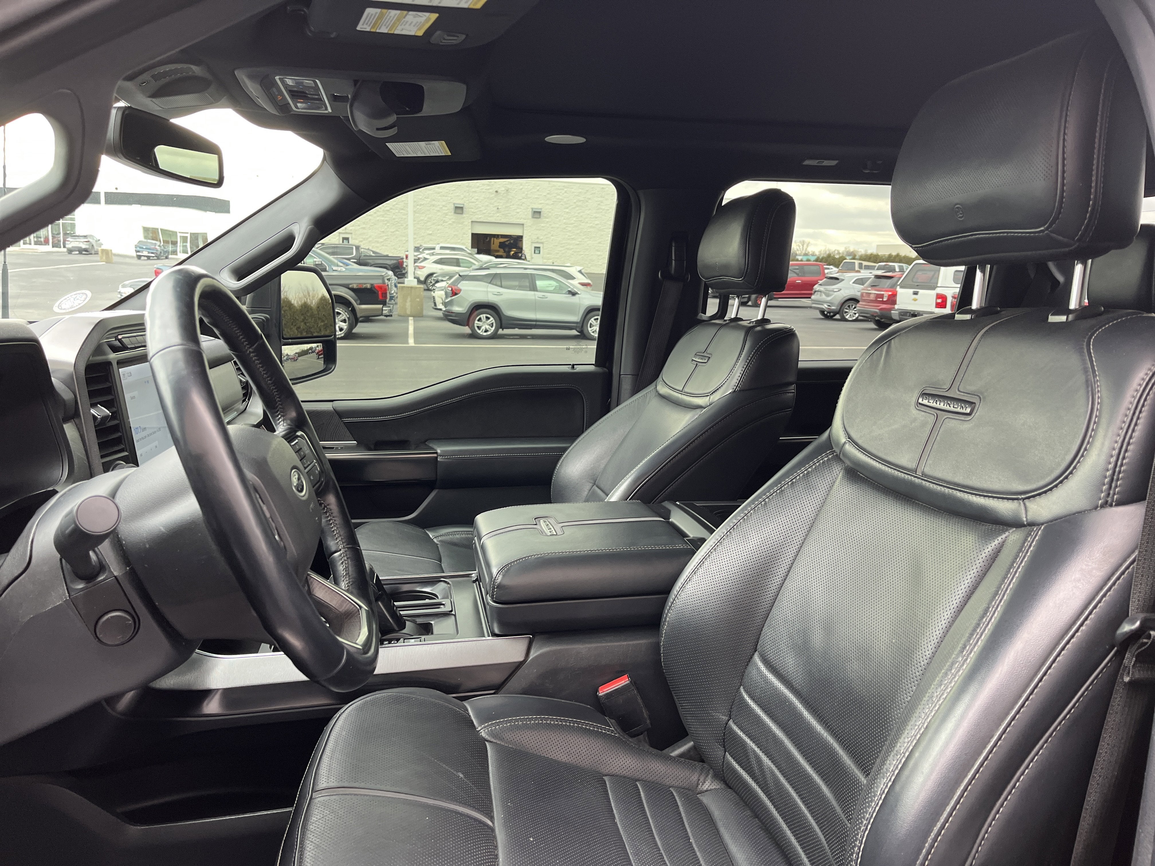 2022 Ford F-150 Platinum