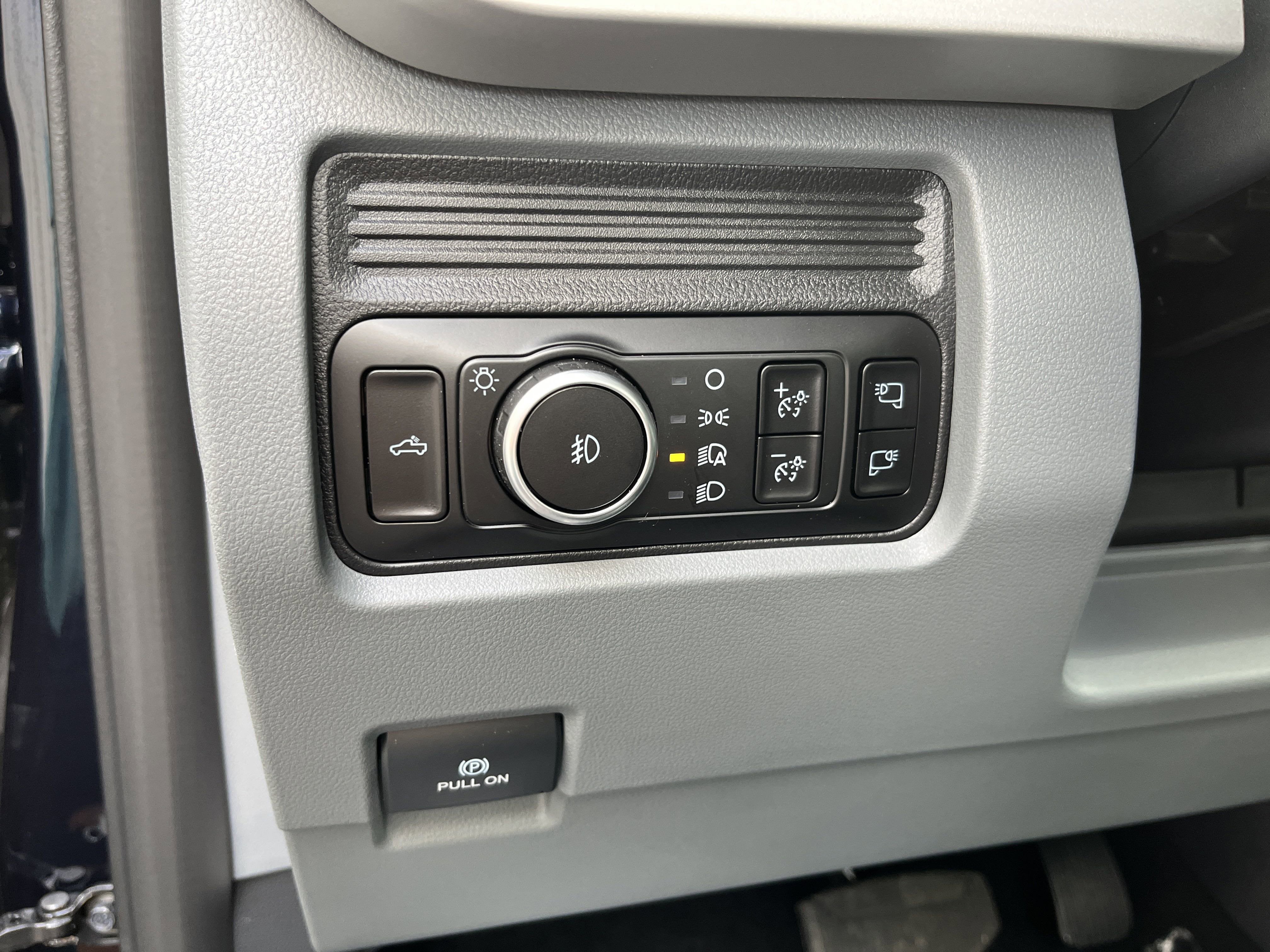 2025 Ford Super Duty F-250 SRW XLT