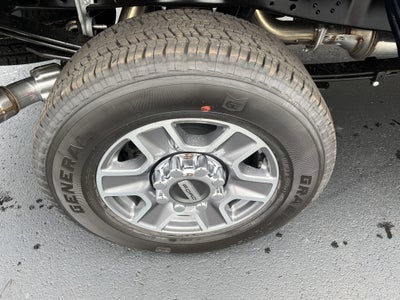 2025 Ford Super Duty F-250 SRW XLT