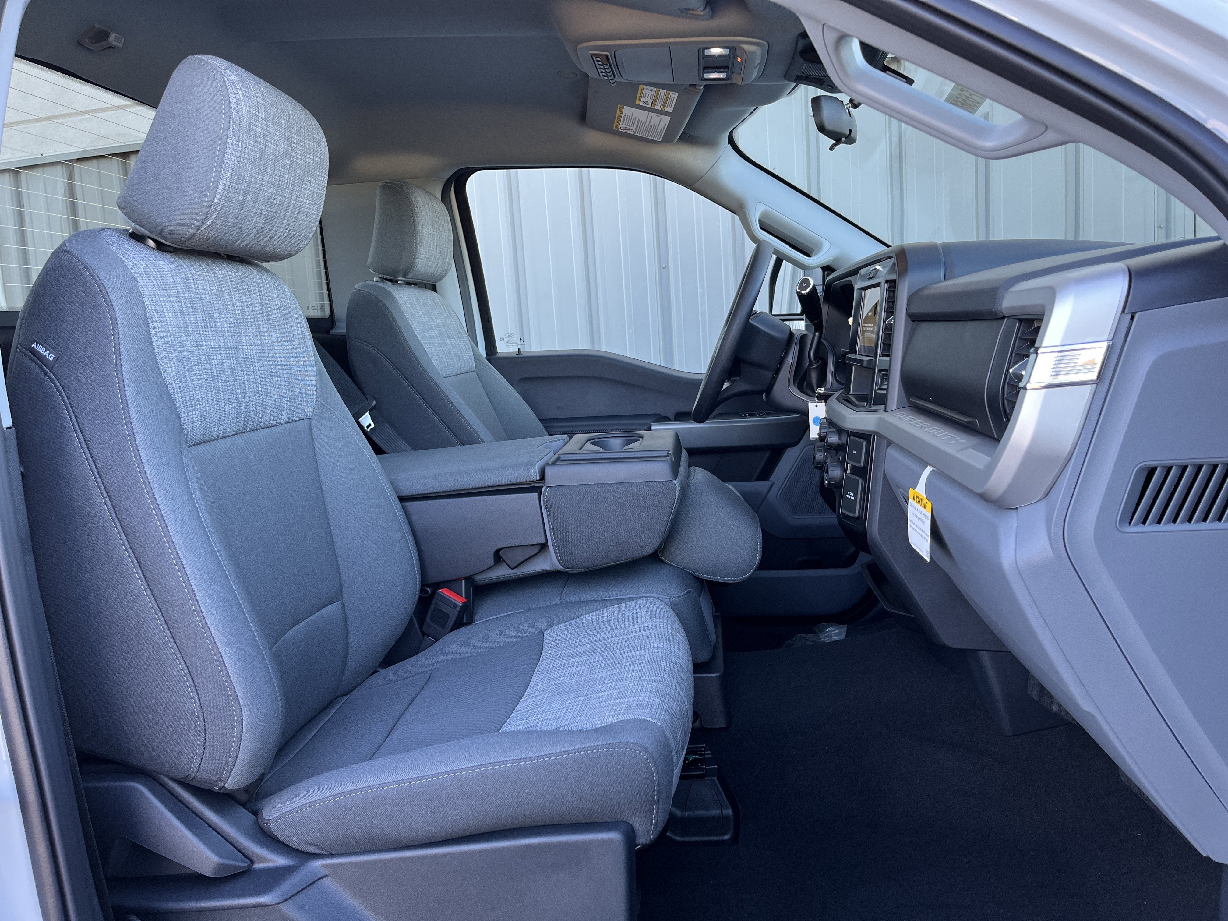 2026 Ford Super Duty F-350 SRW XLT