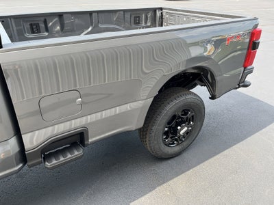 2025 Ford Super Duty F-350 SRW XL