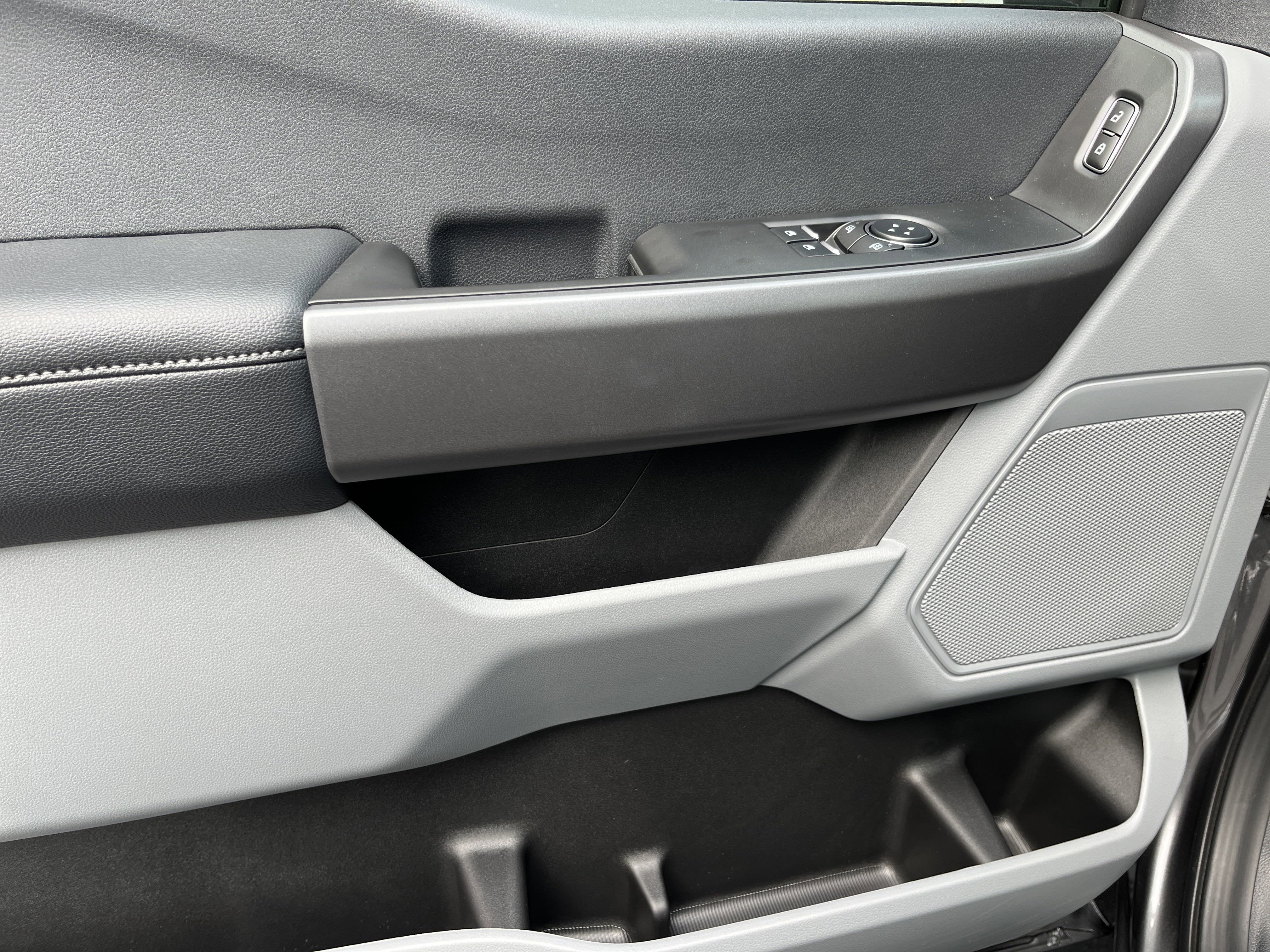 2025 Ford Super Duty F-350 SRW XL