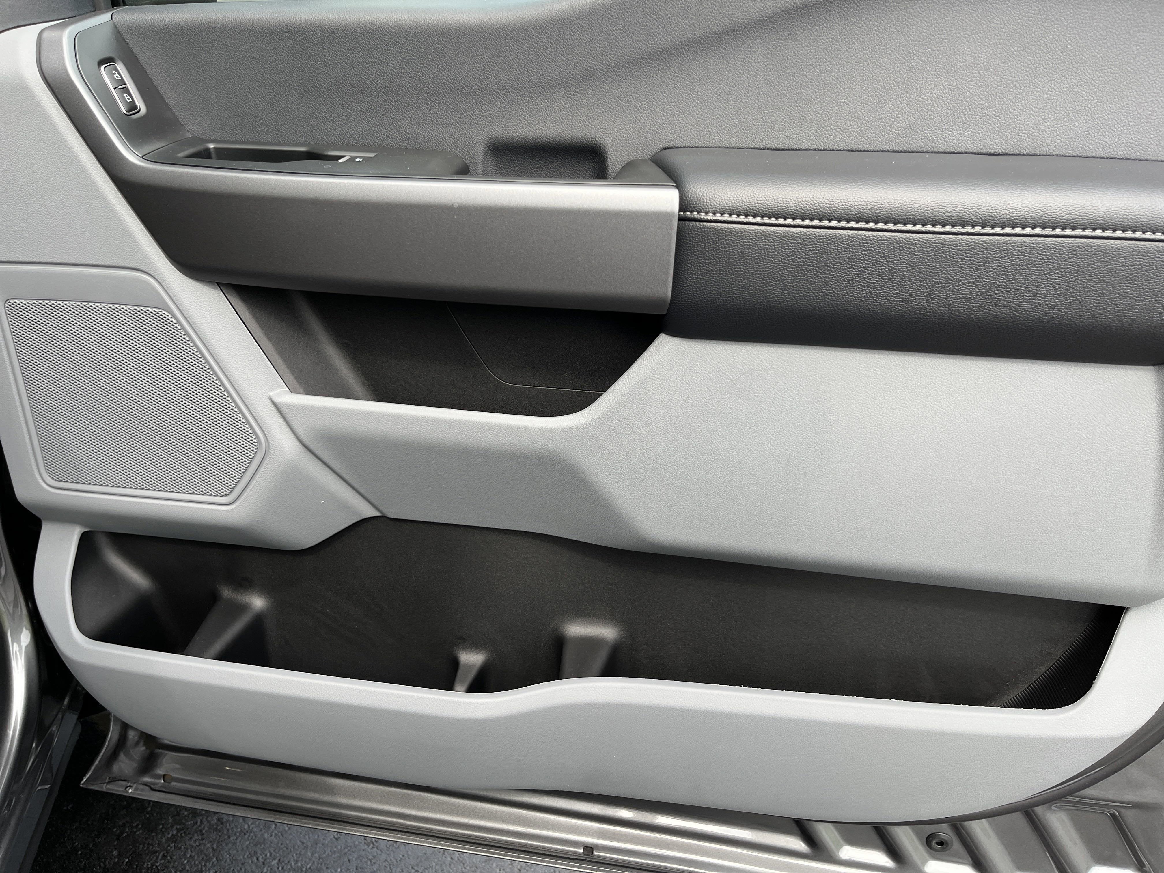 2025 Ford Super Duty F-350 SRW XL