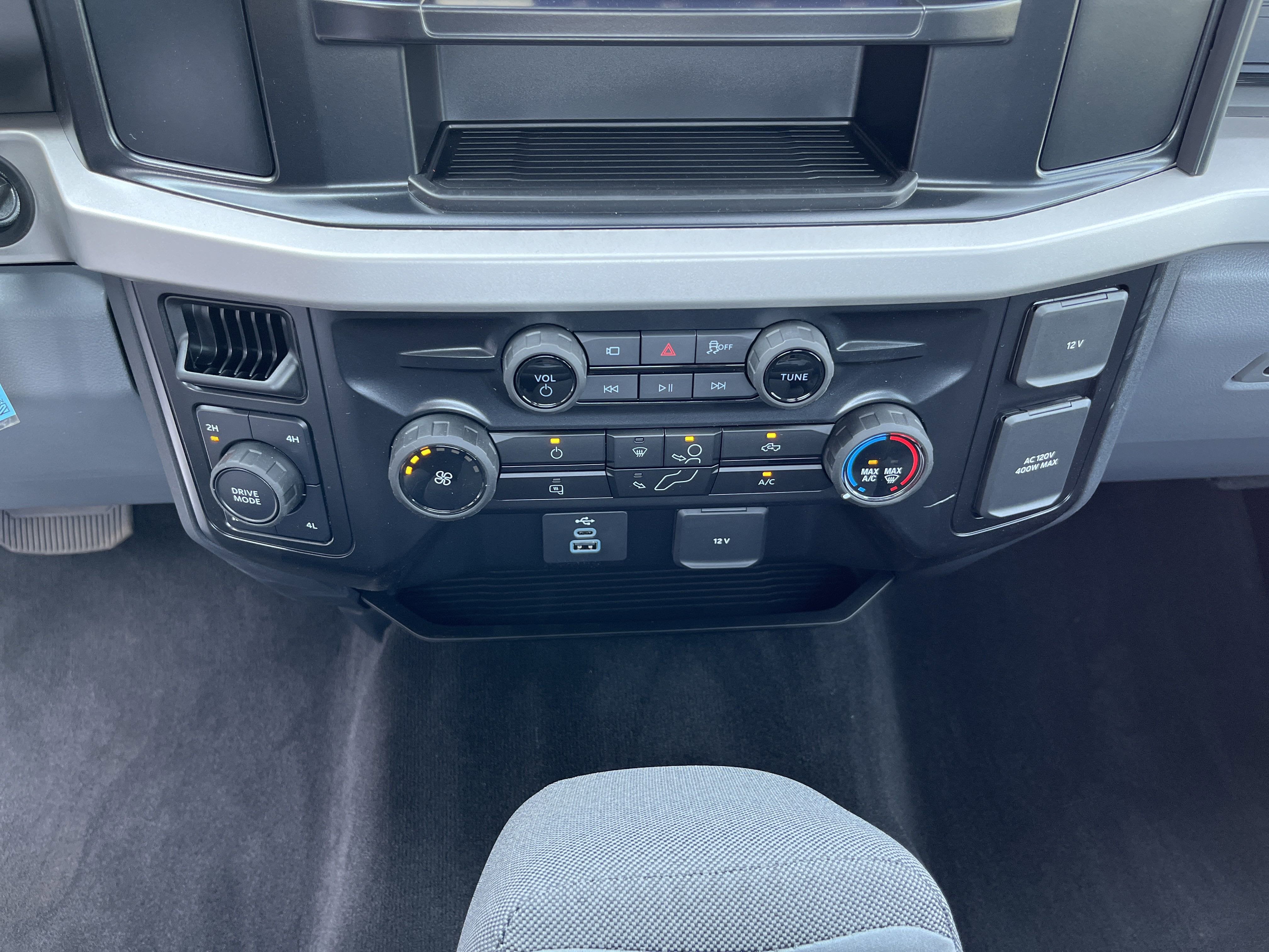 2025 Ford Super Duty F-350 SRW XL