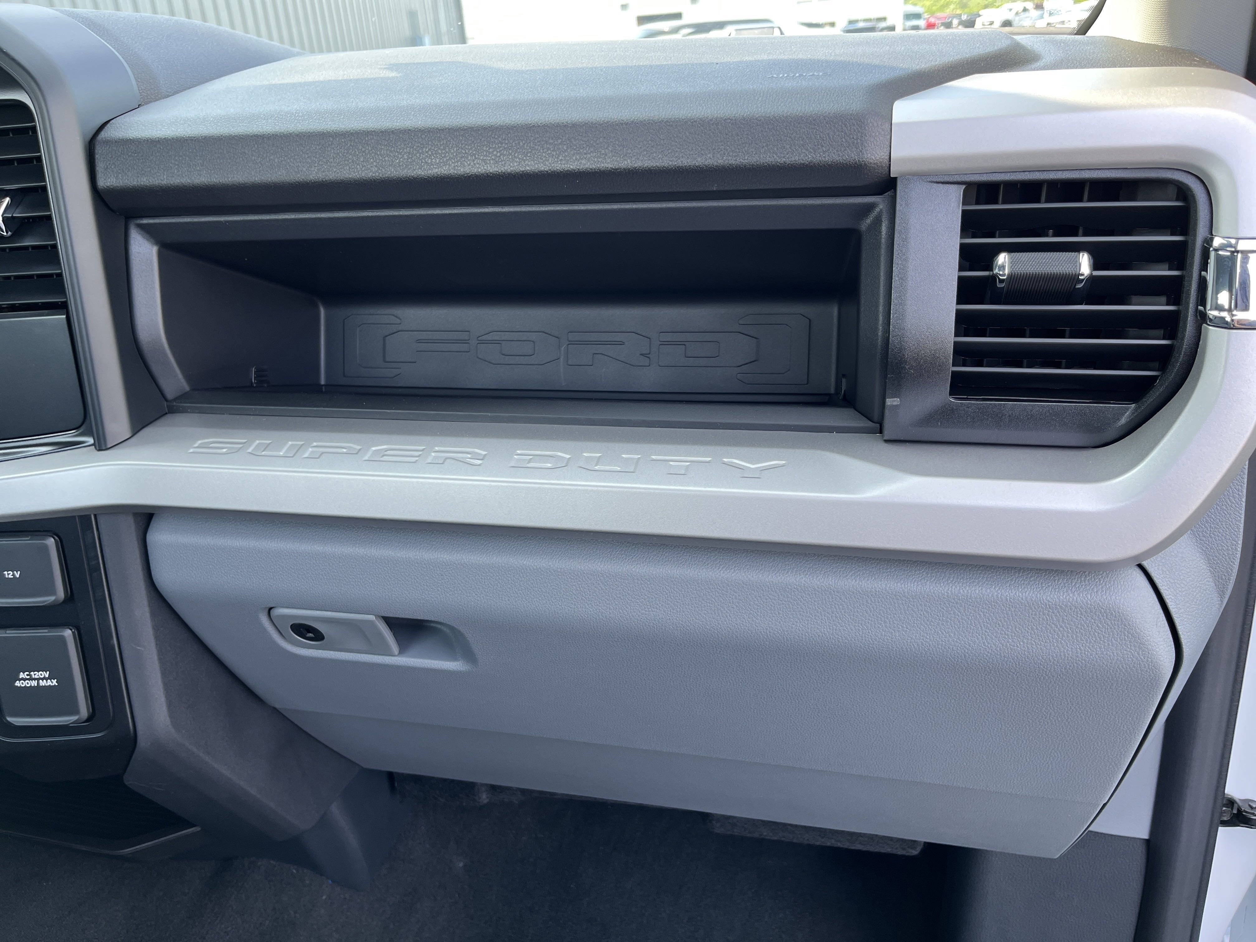 2025 Ford Super Duty F-350 SRW XL