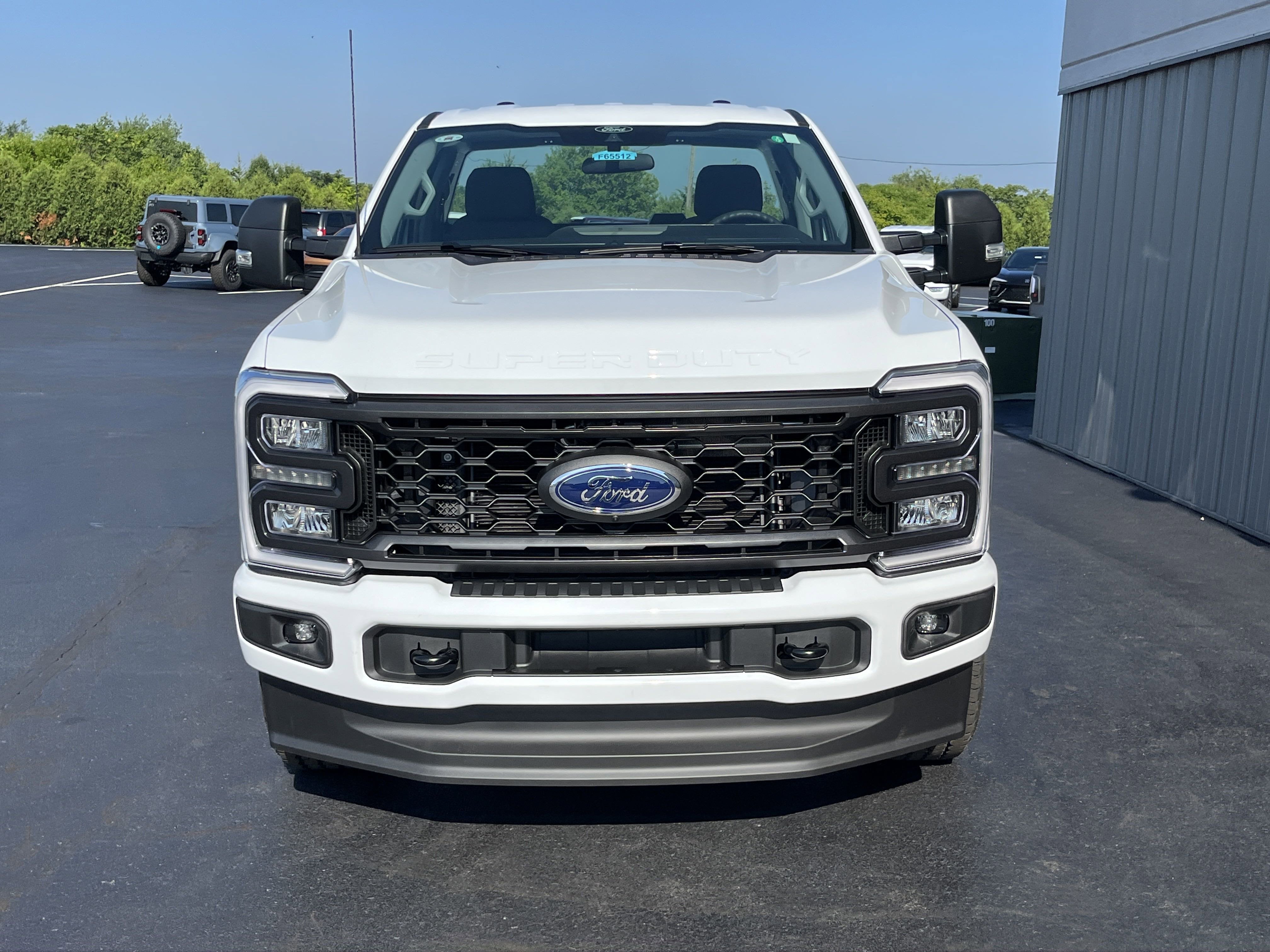 2025 Ford Super Duty F-350 SRW XL