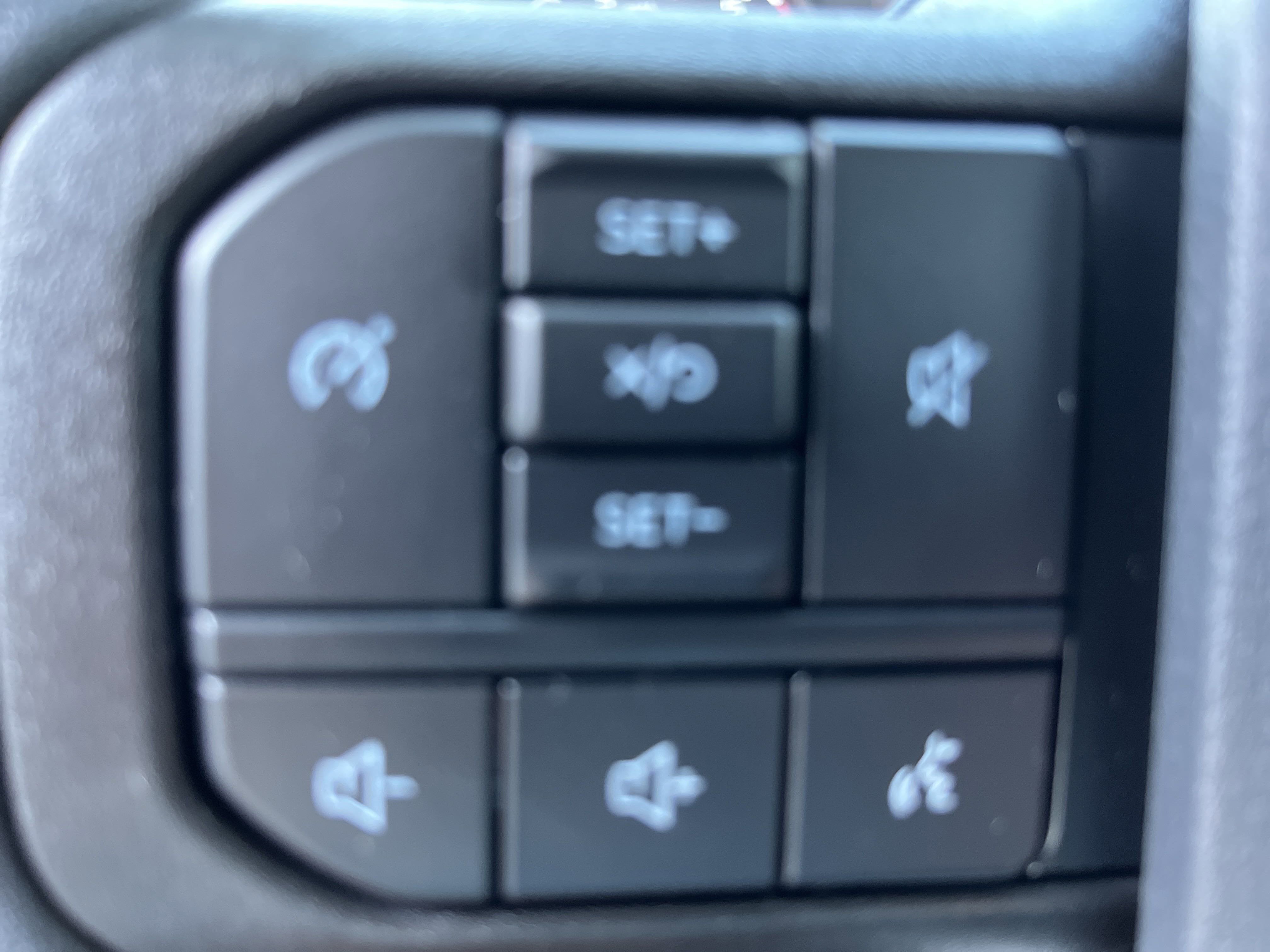 2025 Ford Super Duty F-350 SRW XL