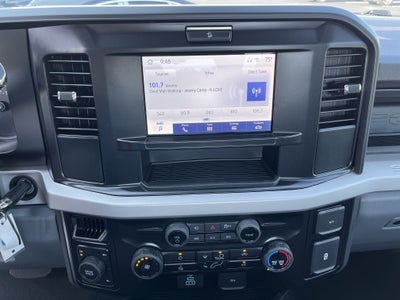 2025 Ford Super Duty F-350 SRW XL