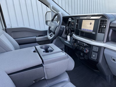 2025 Ford Super Duty F-350 SRW XL