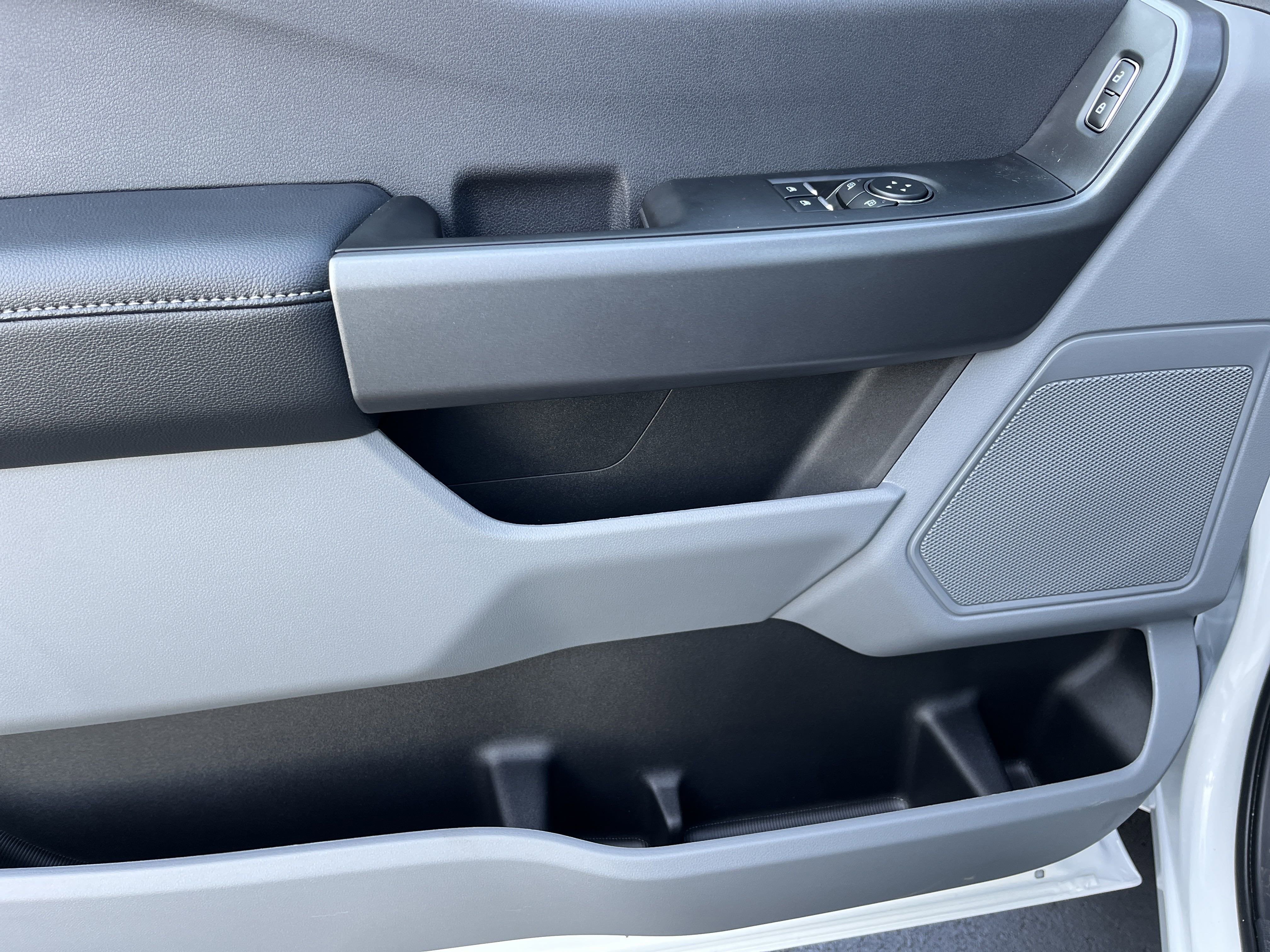 2025 Ford Super Duty F-350 SRW XL