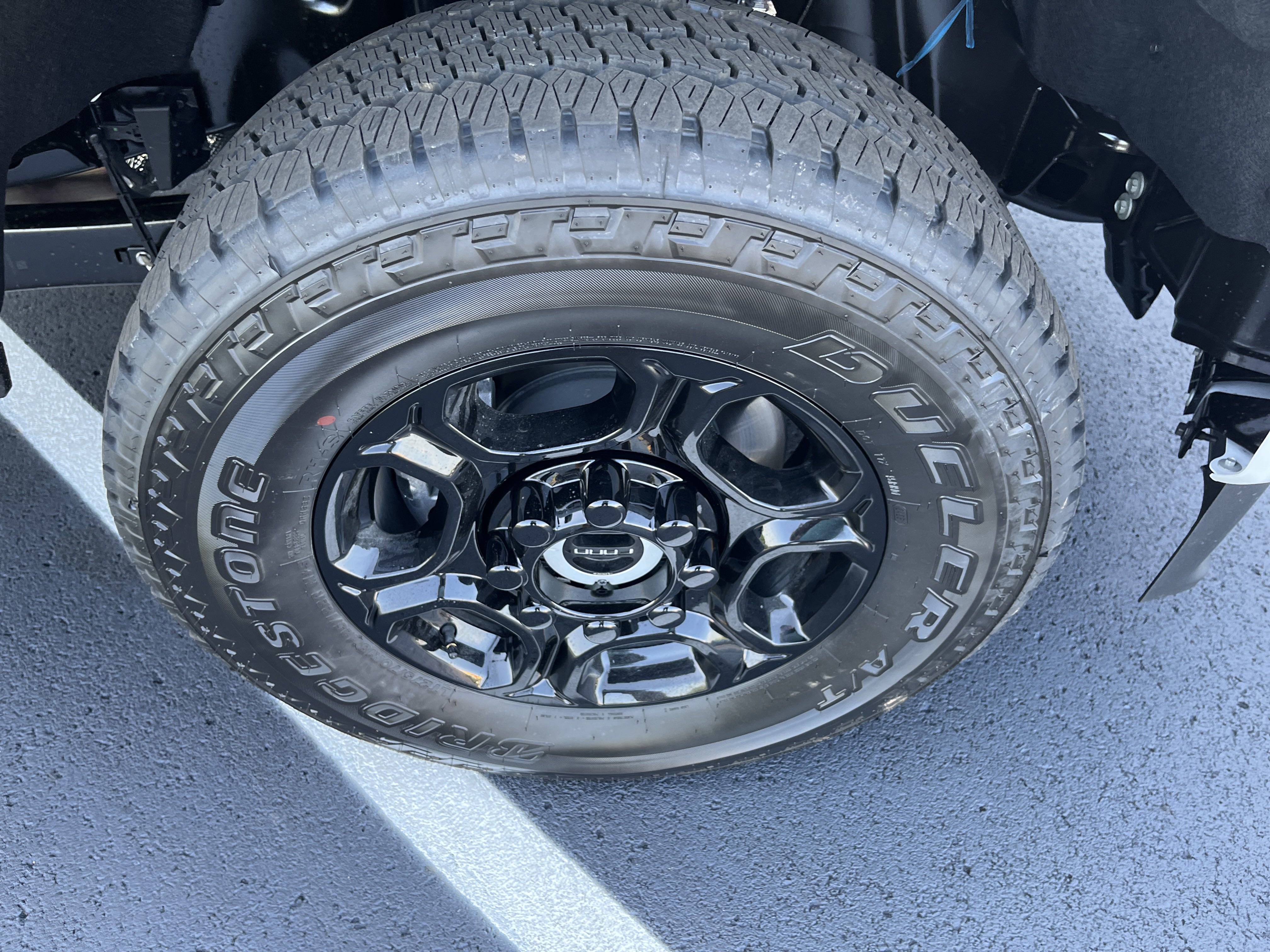 2025 Ford Super Duty F-350 SRW XL