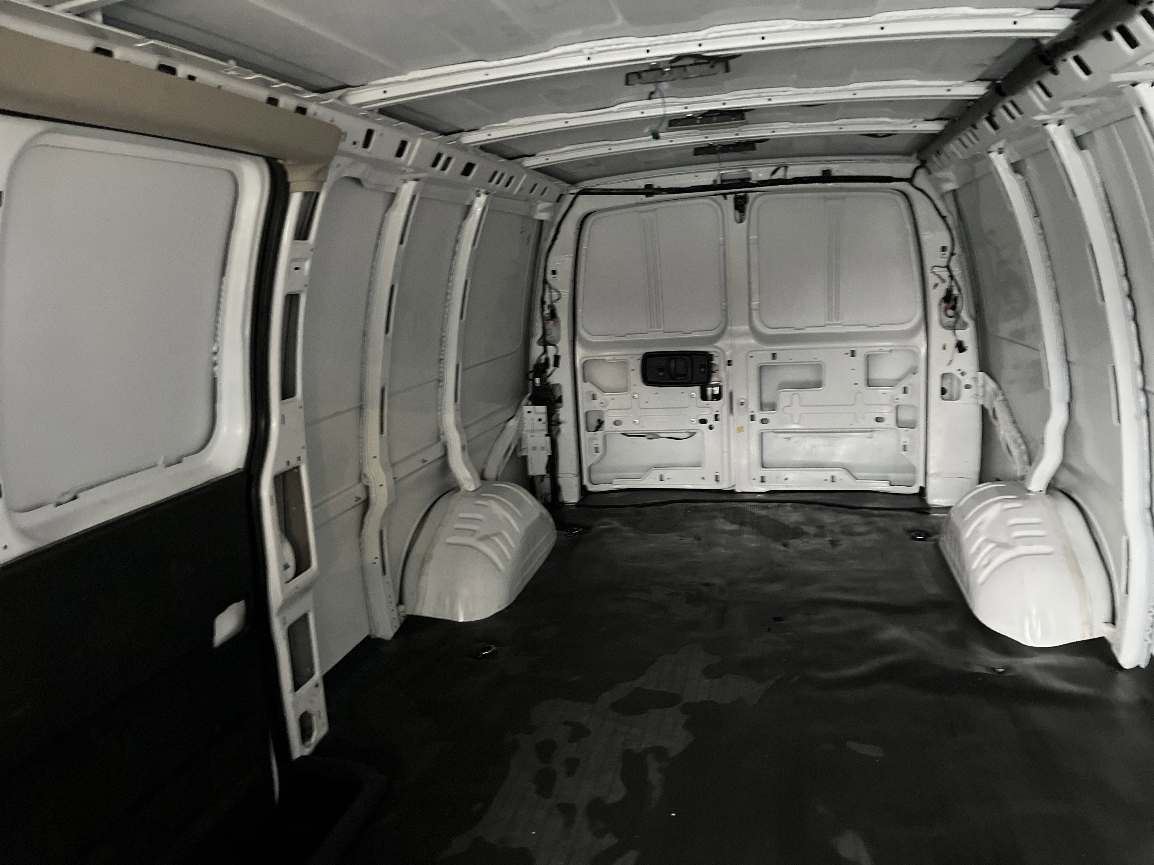 2023 Chevrolet Express Cargo Van 2500 RWD 155