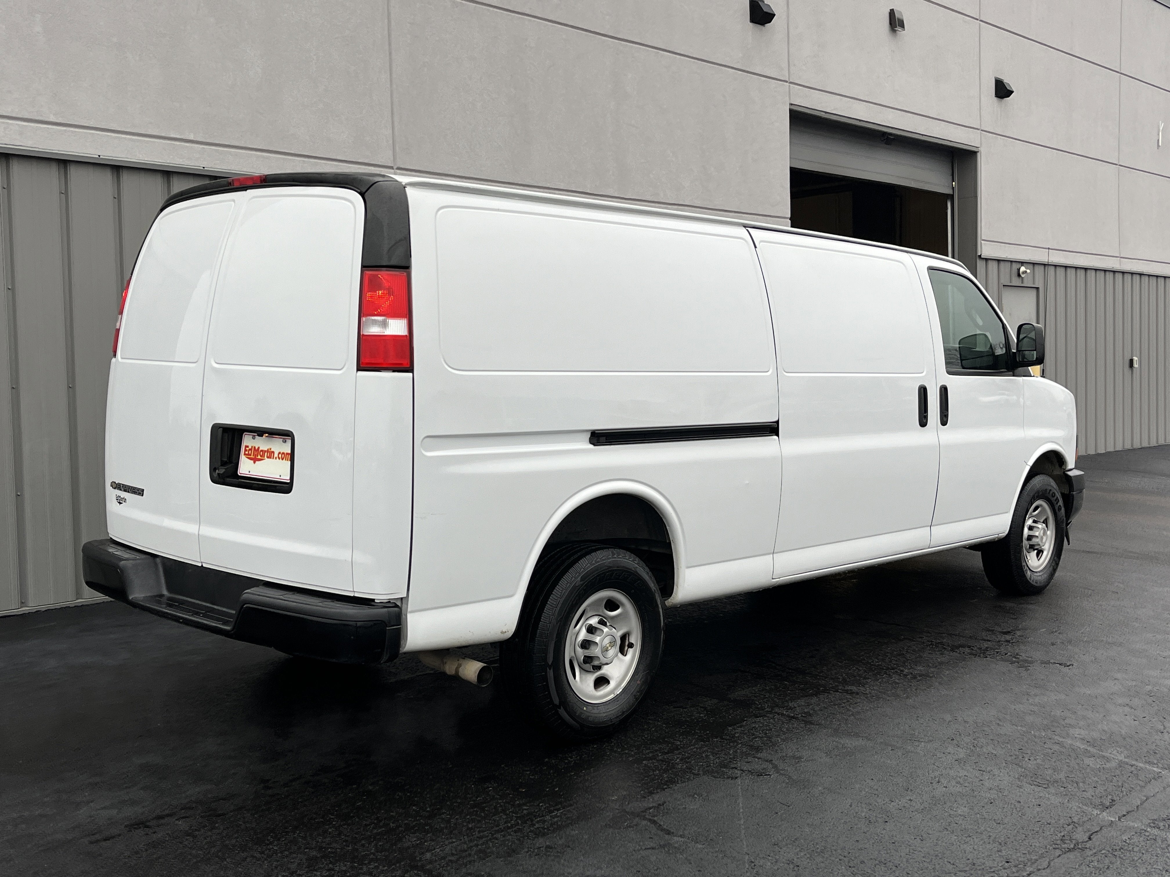 2023 Chevrolet Express Cargo Van 2500 RWD 155