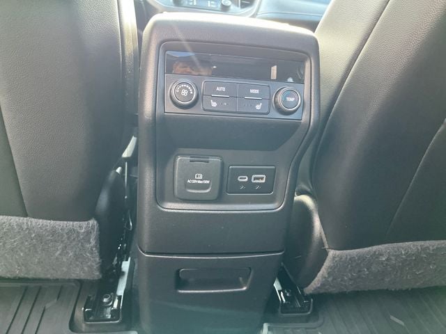 2021 GMC Acadia AT4