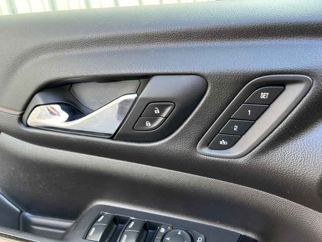 2021 GMC Acadia AT4