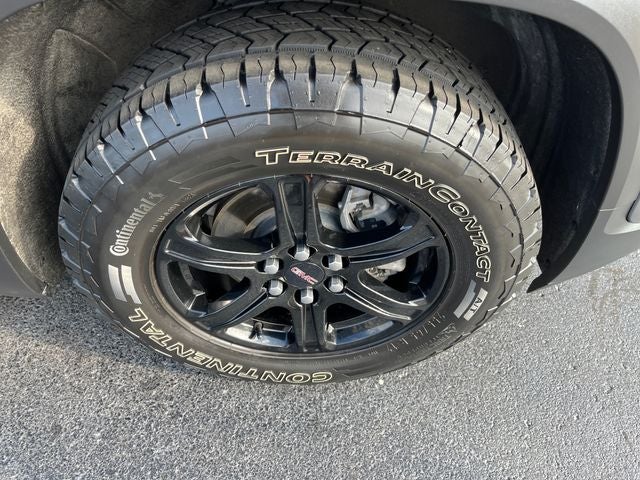 2021 GMC Acadia AT4