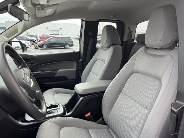 2018 GMC Canyon Base