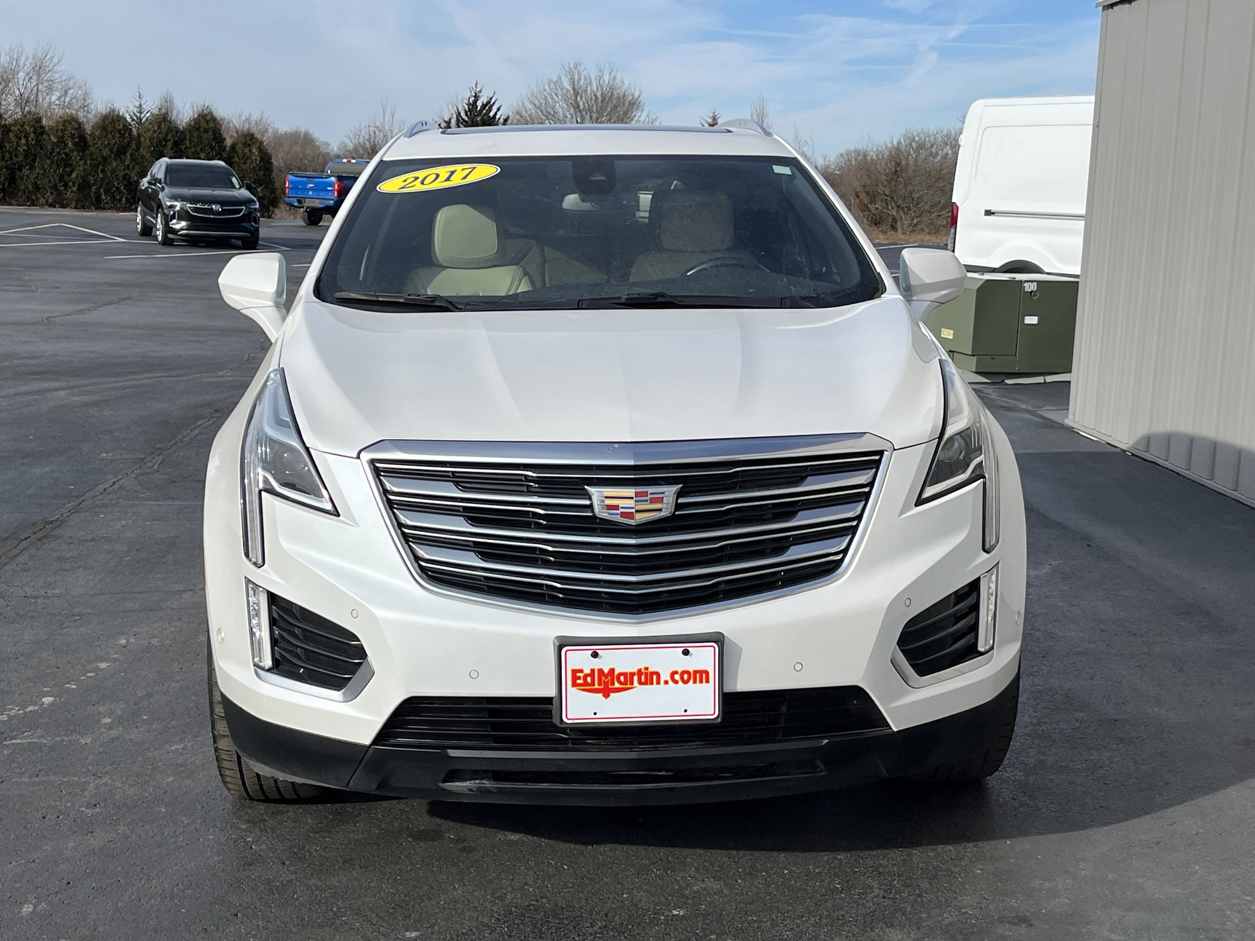 2017 Cadillac XT5 Premium Luxury FWD