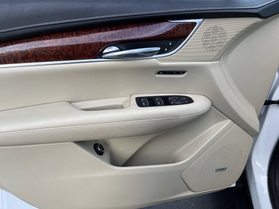 2017 Cadillac XT5 Premium Luxury FWD