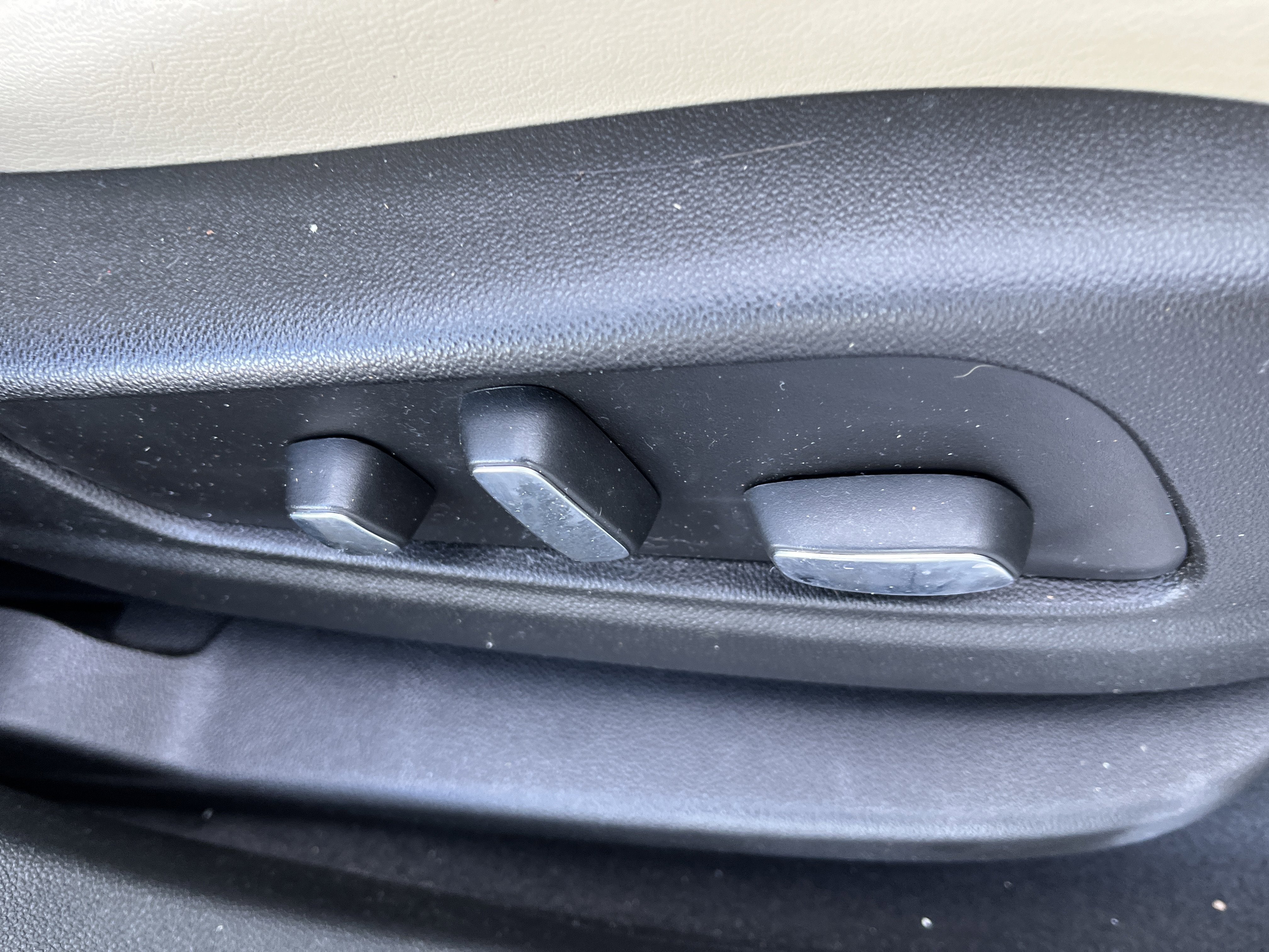 2017 Cadillac XT5 Premium Luxury FWD