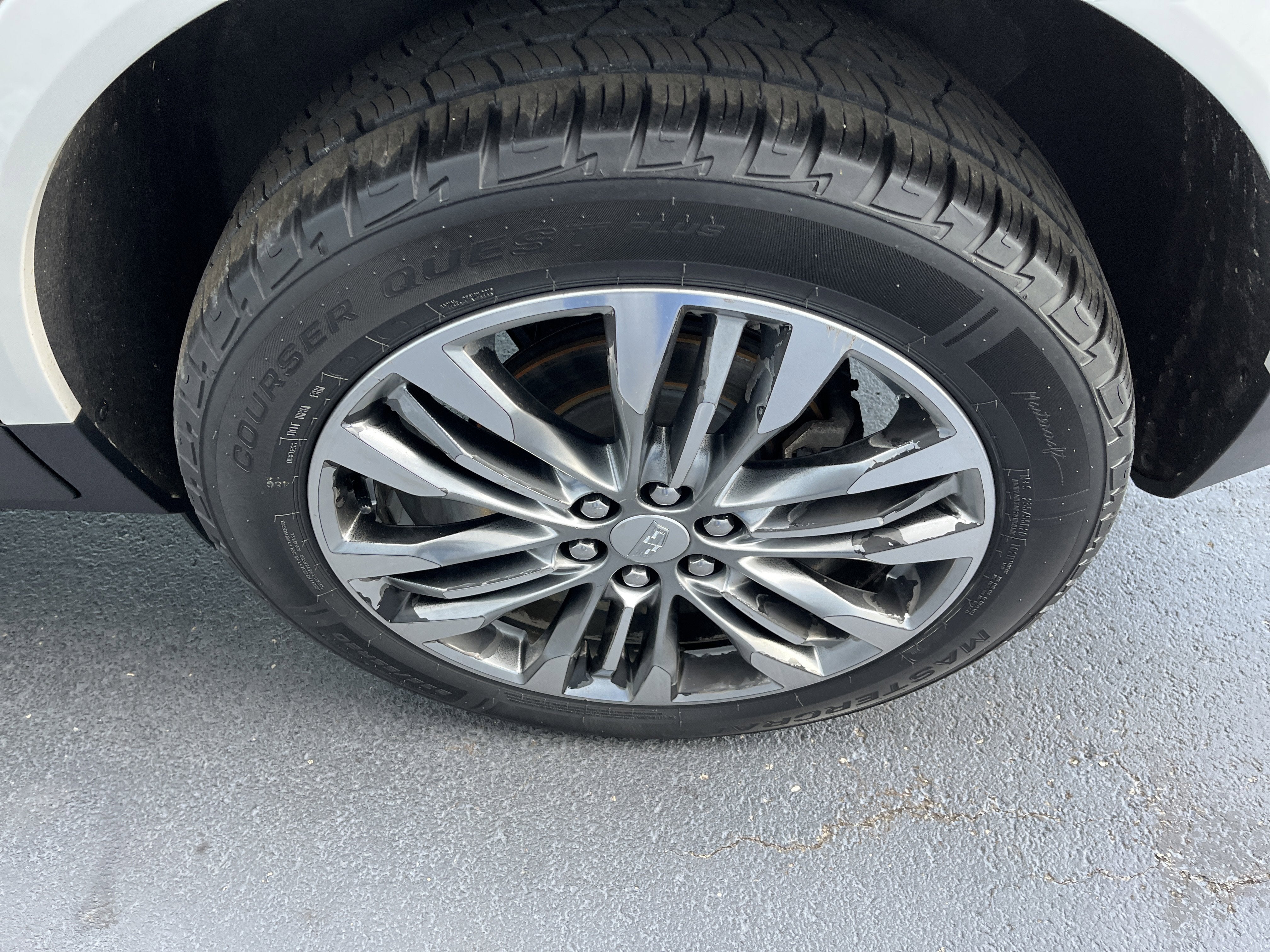 2017 Cadillac XT5 Premium Luxury FWD