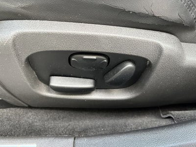 2012 Lincoln MKS Base