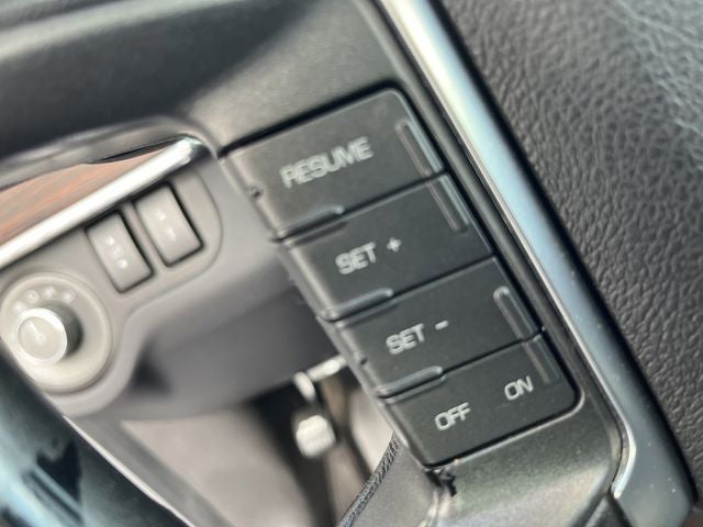 2012 Lincoln MKS Base