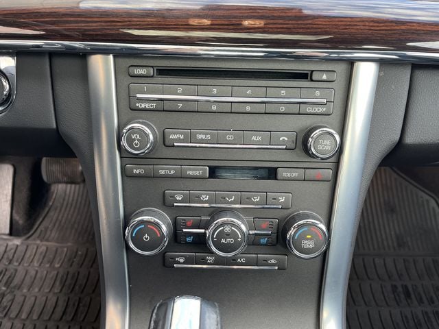 2012 Lincoln MKS Base