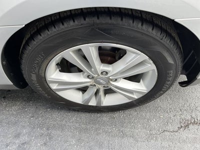 2012 Lincoln MKS Base