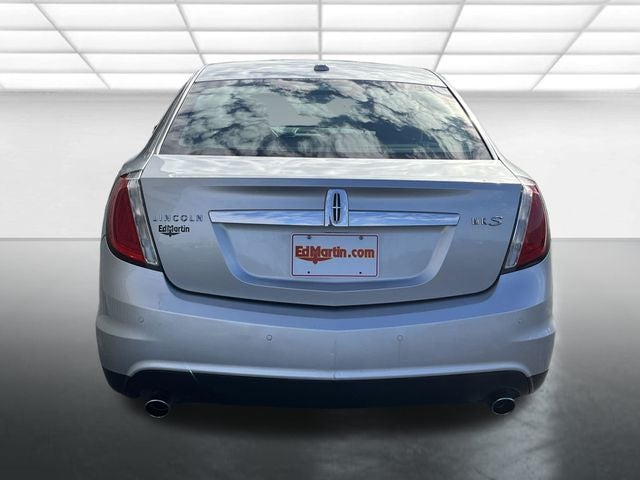 2012 Lincoln MKS Base