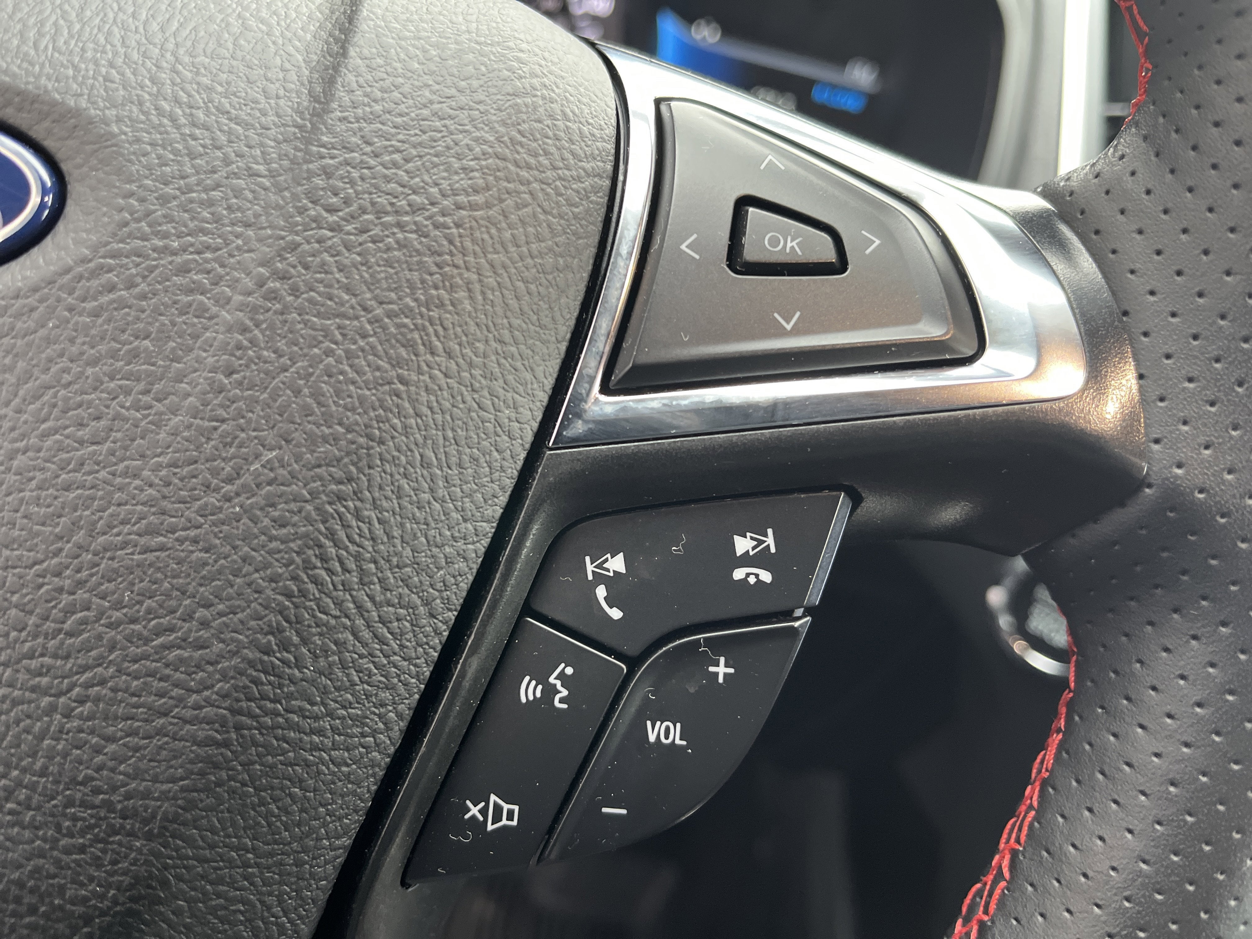 2024 Ford Edge ST-Line